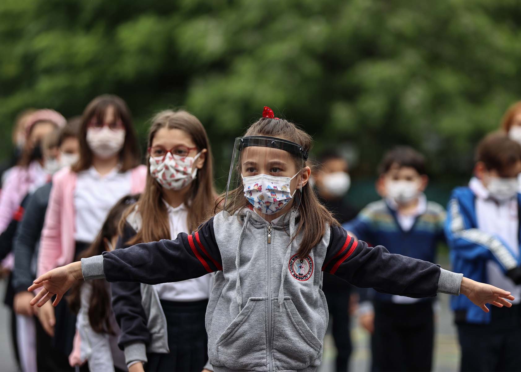 Sağlık Bakanlığı koronavirüs rehberini güncelledi! Veliler ve öğrenciler dikkat! Alınacak önlemler değişti
