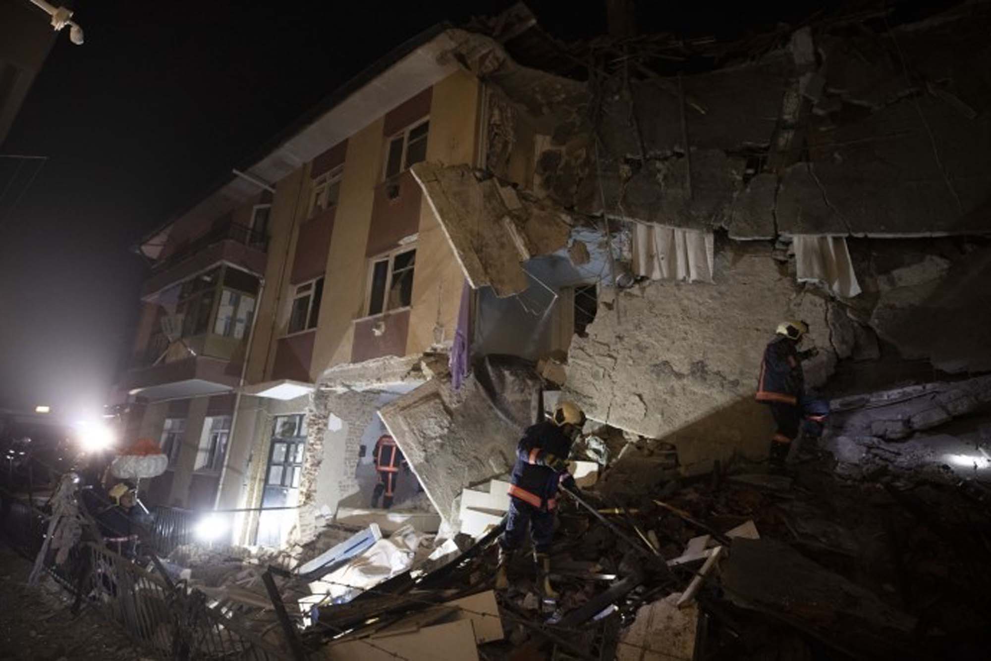 Ankara'daki gaz patlamasının ardından acı haber geldi! Savcılık harekete geçerek soruşturma başlattı! 2 ölü 4 yaralı var!