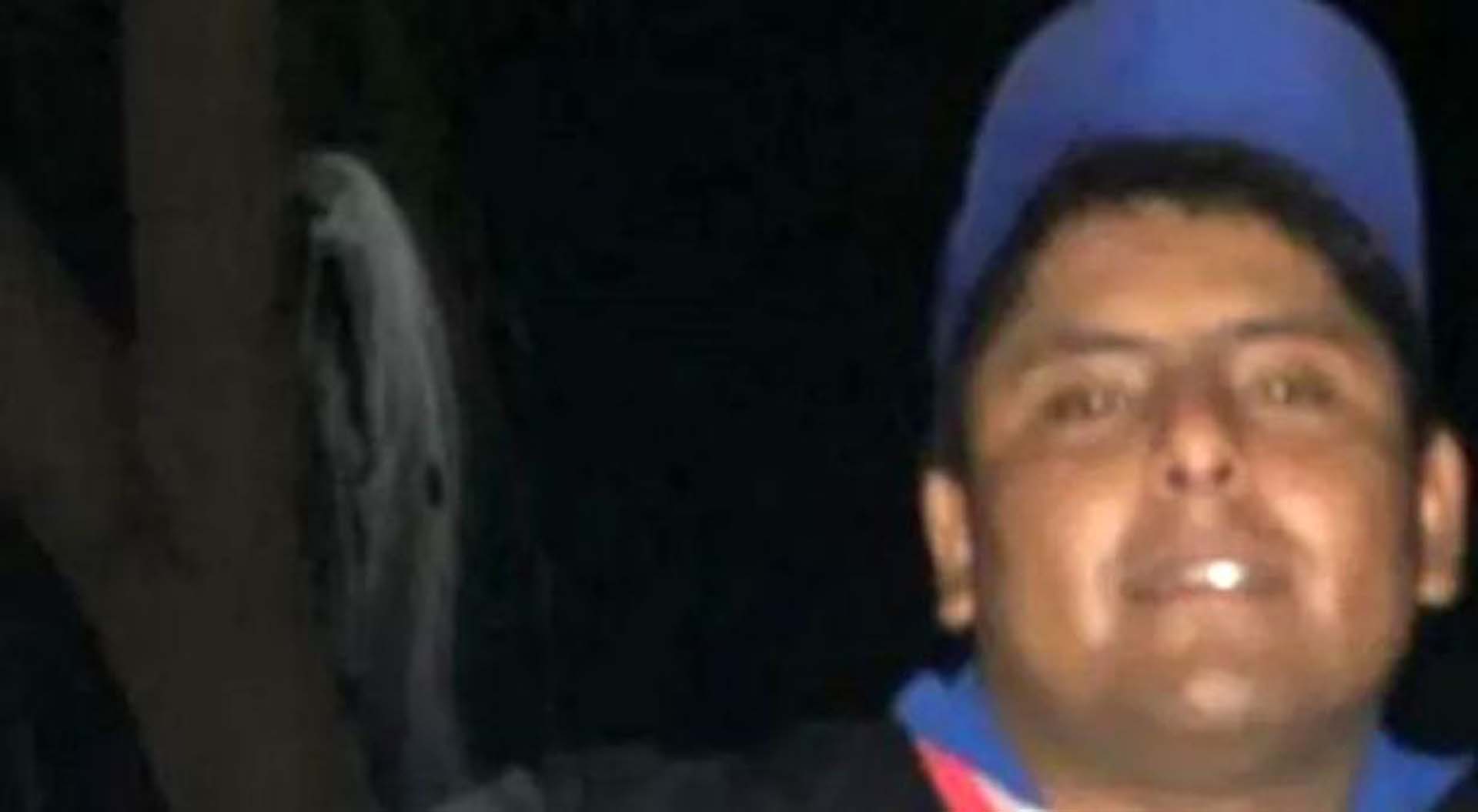 Balık tuttuktan sonra çektikleri fotoğraf şoke etti! Hayaleti andıran beyaz cisim korkuya neden oldu