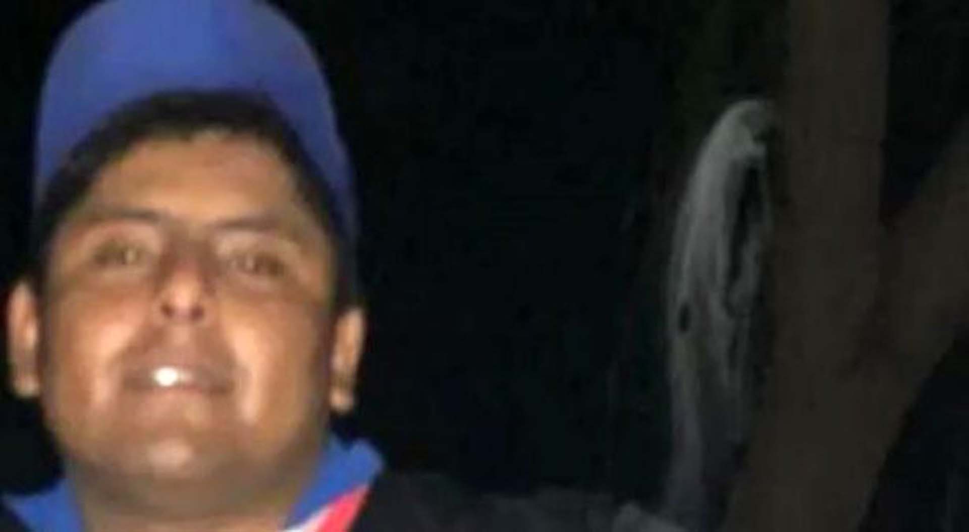 Balık tuttuktan sonra çektikleri fotoğraf şoke etti! Hayaleti andıran beyaz cisim korkuya neden oldu