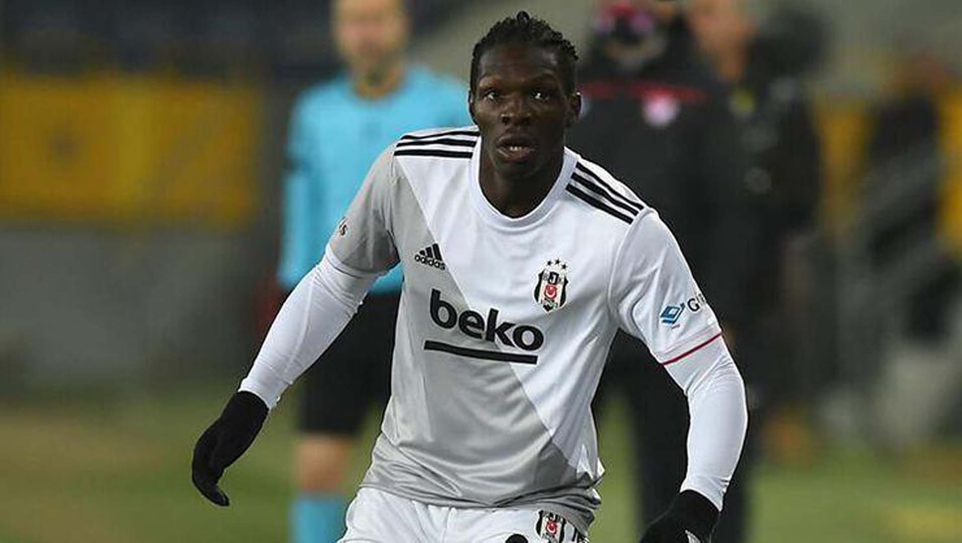 Son dakika! Beşiktaş'ta Fabrice N'Skala kadro dışı bırakıldı!