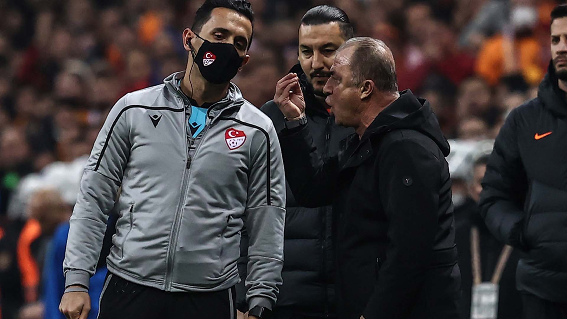 Fatih Terim'in söyledikleri ortaya çıktı! Halil Umut Meler'e bu tepkiyi vermiş!