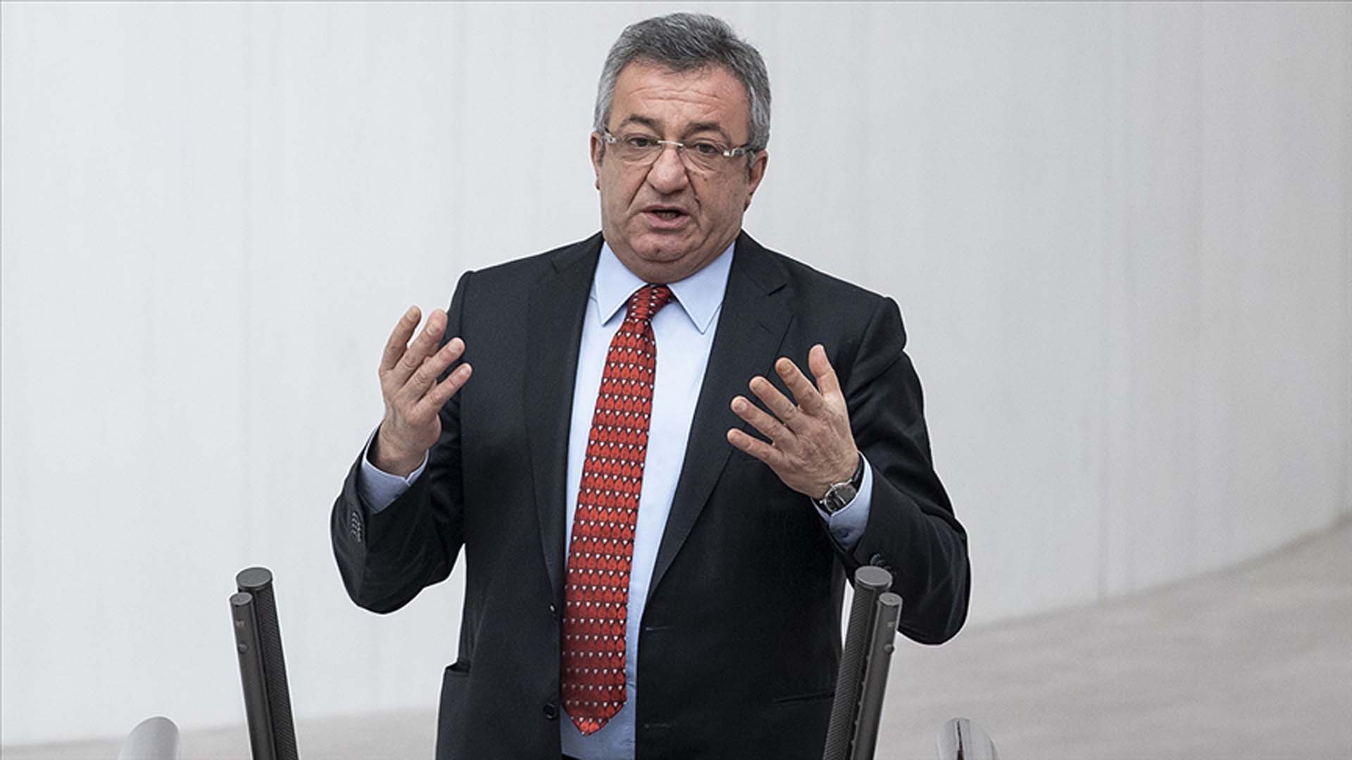 CHP'li Engin Altay, HDP'yi kolladı: Terör örgütü görmüyoruz, legal bir siyasi partidir, meşrudur