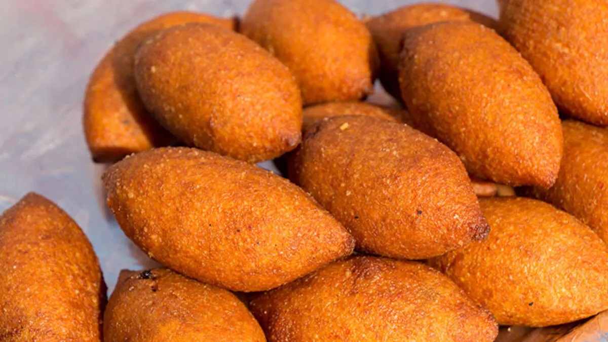 İçli dışlı köfte nasıl yapılır? Gerekli malzemeler ve püf noktaları neler? İşte Gelinim Mutfakta İçli dışlı köfte tarifi!