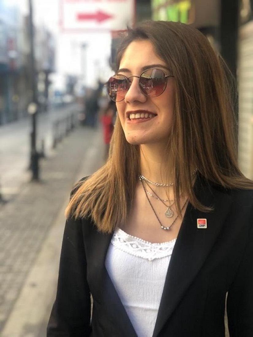 Pendik CHP Gençlik Kolları Başkanı Dilara Şule Dalbudak, CHP Gençlik Kolları Genel Başkan Yardımcısı oldu