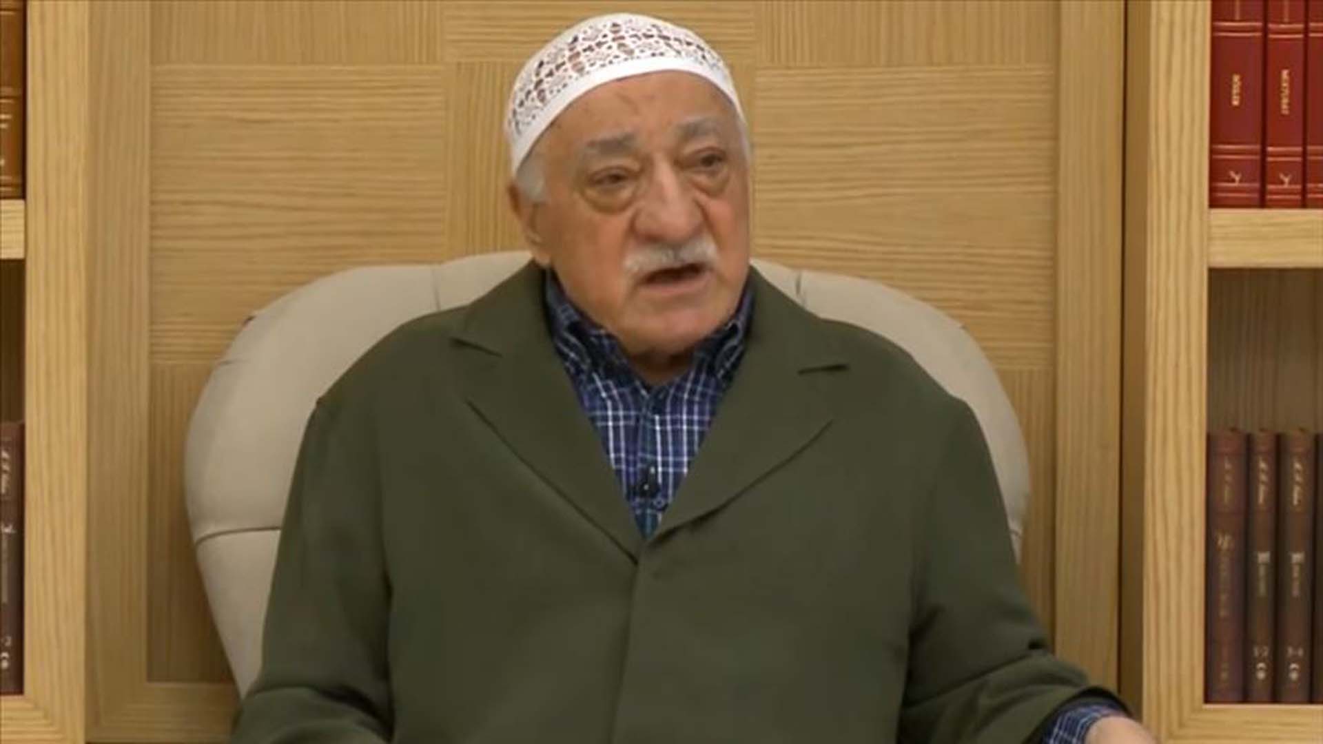 FETÖ elebaşı Fethullah Gülen'in son görüntüleri yayımlandı! Ölmedi ama ölecek gibi! Konuşmakta zorlanıyor, dili dönmüyor 