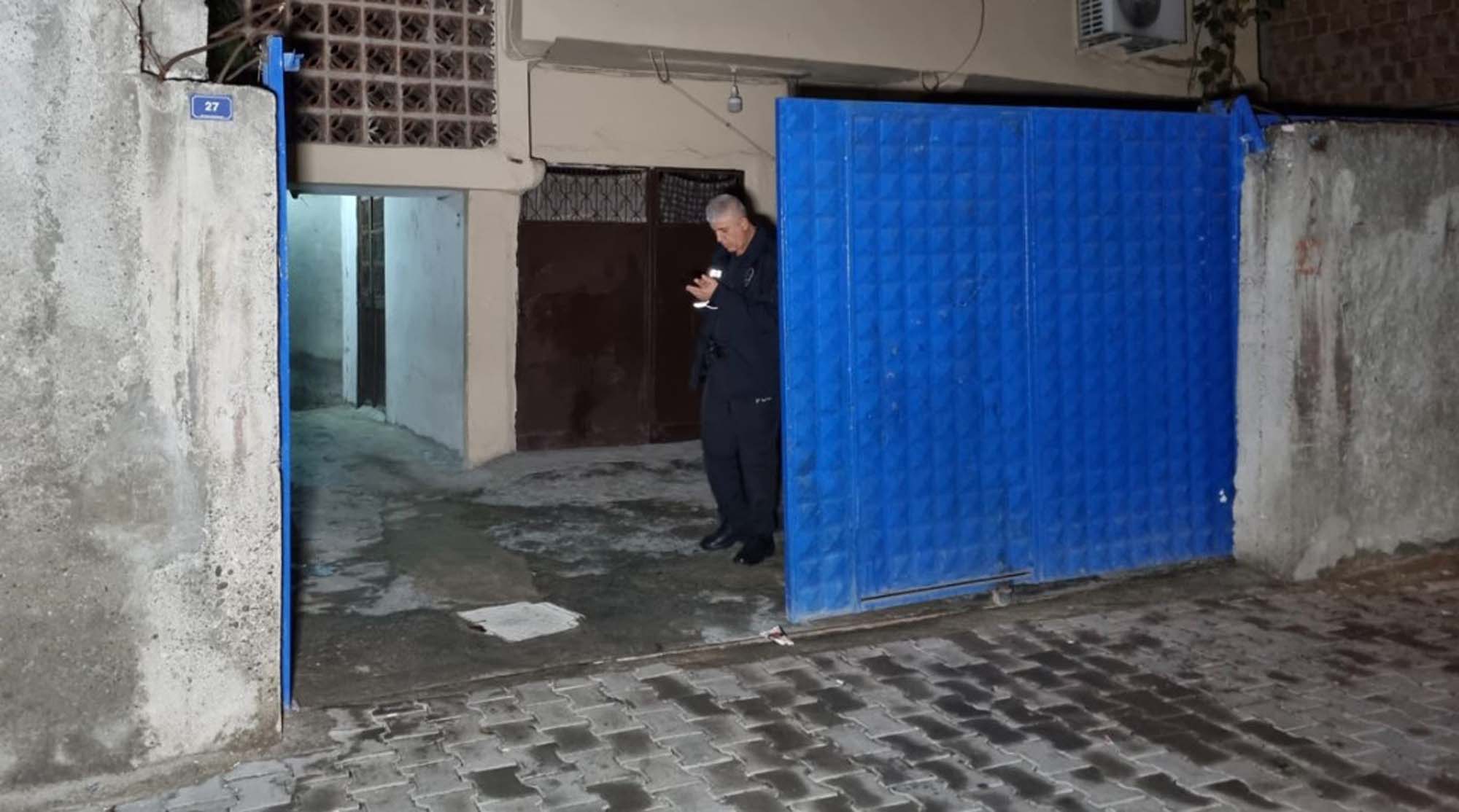 Daha önce tartıştığı arkadaşından hıncını alamadı! Ev arkadaşını uykusunda defalarca bıçakladı!