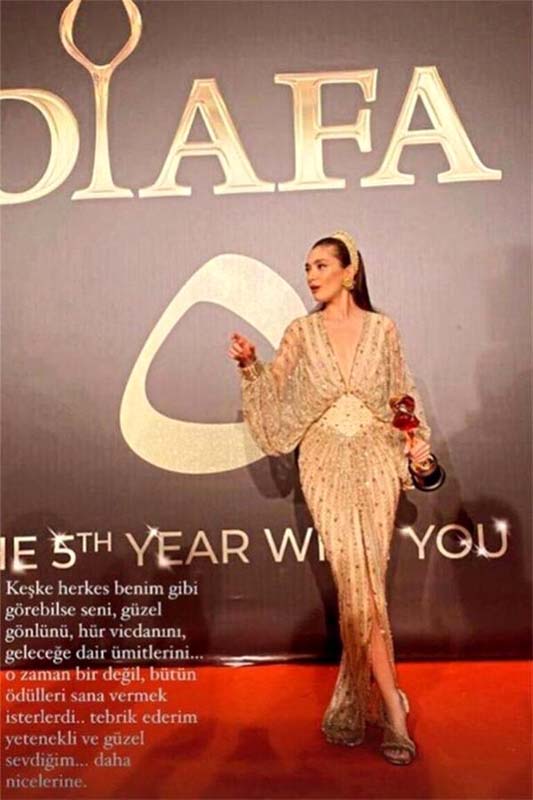 Kadir Doğulu'dan ayrılık açıklaması! Serra Arıtürk'le Neslihan Atagül'ü aldattığı iddia edilmişti!