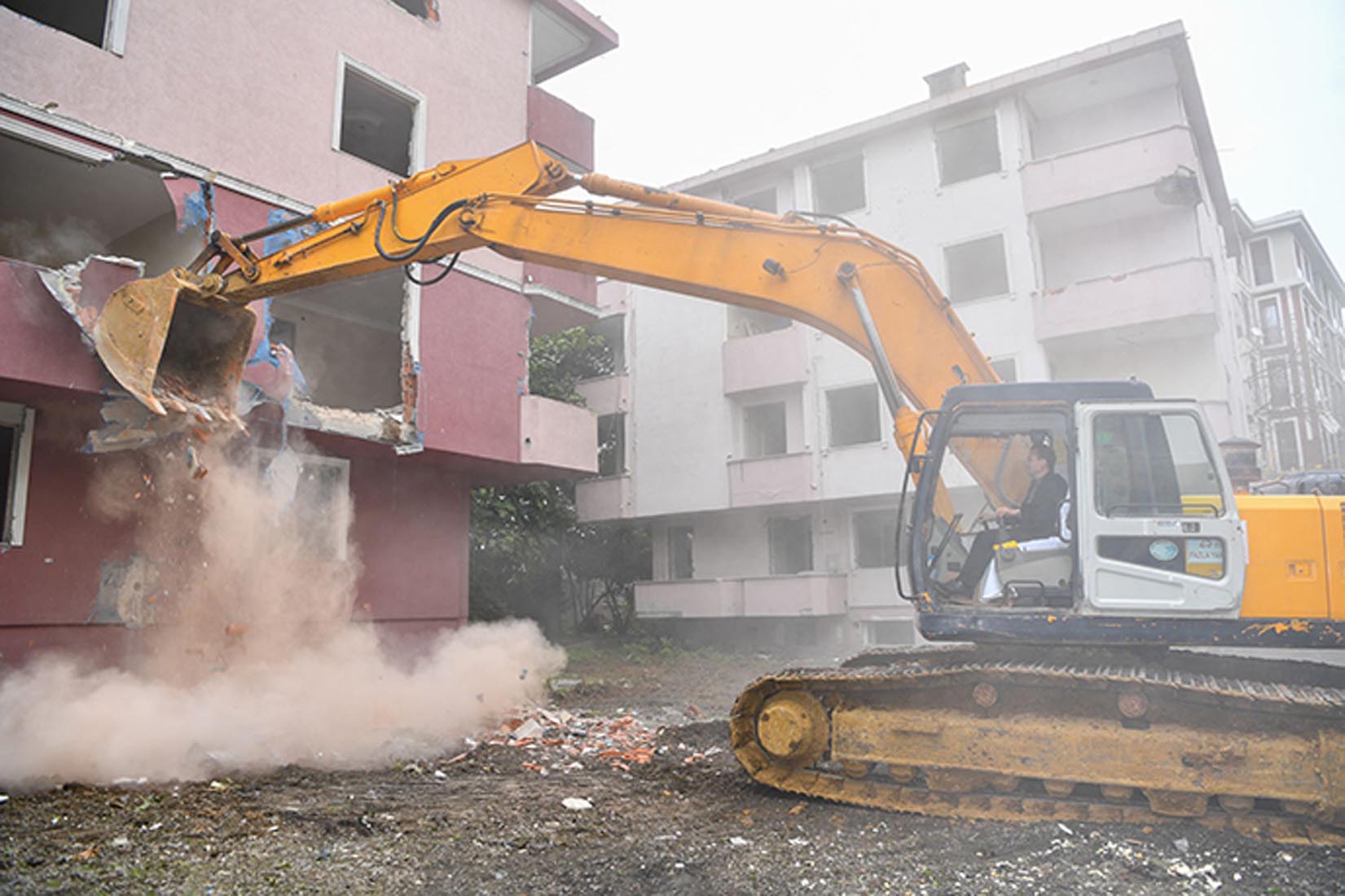 Tuzla’da kentsel dönüşüm çalışmaları devam ediyor
