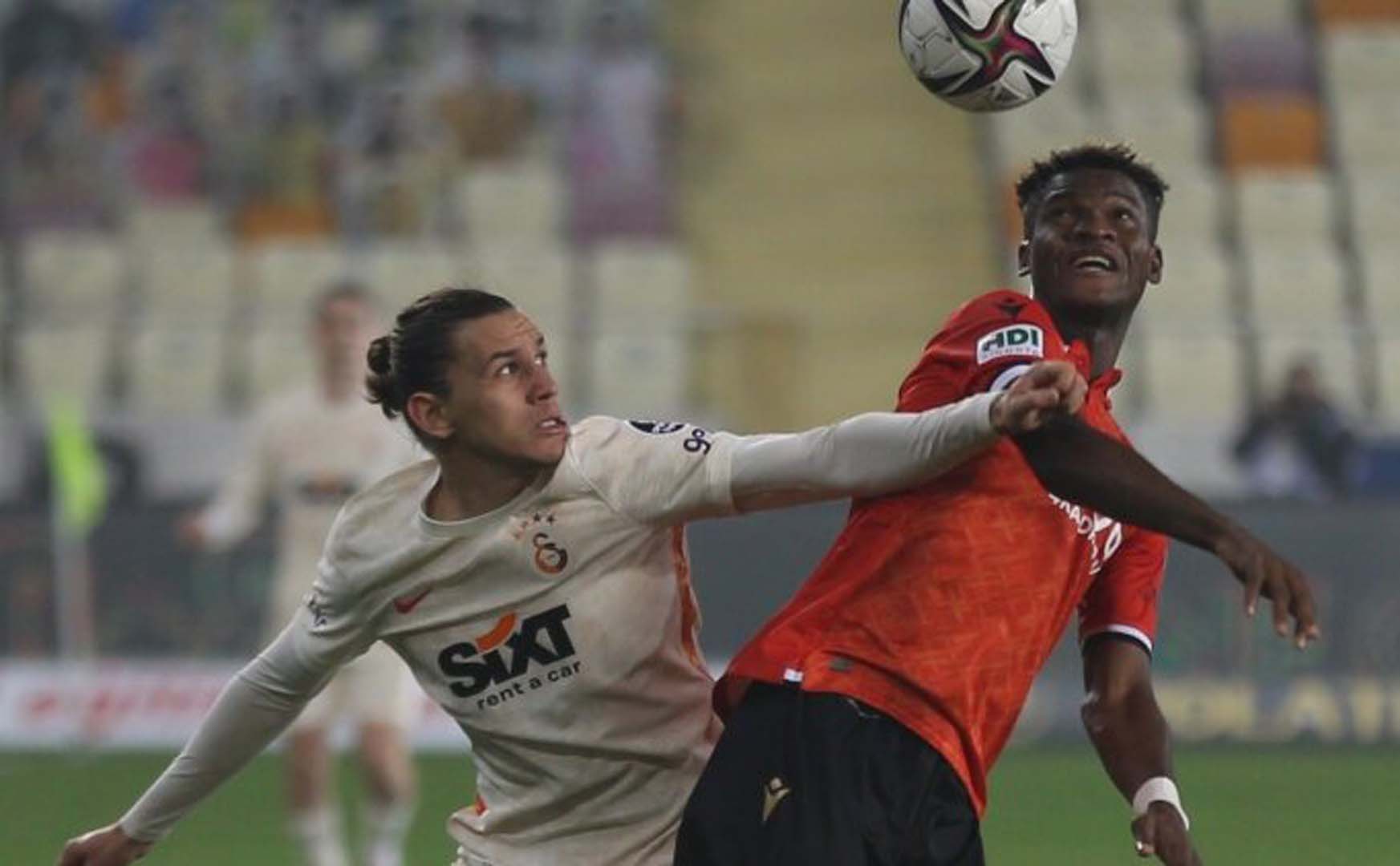 Galatasaray Başkanı Burak Elmas'tan siyah ban' açıklaması!