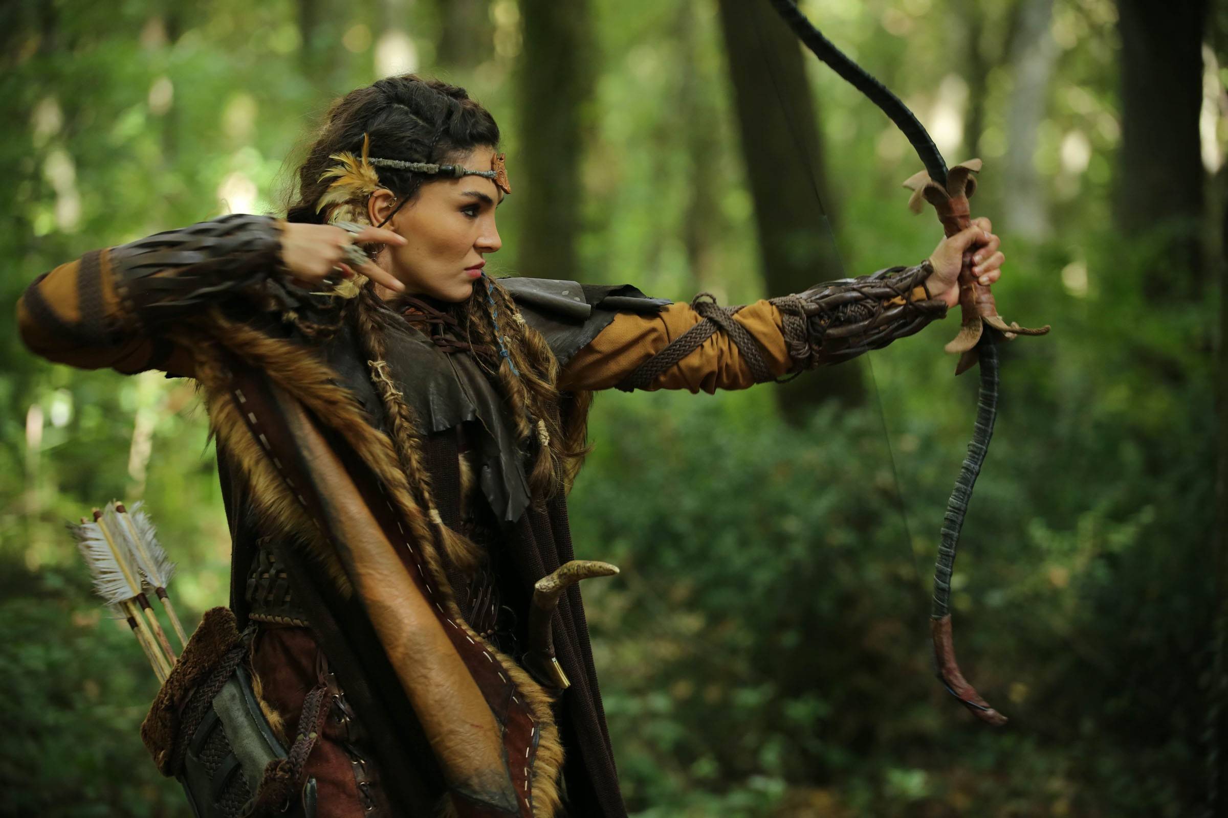 Destan dizisinde geçen Çift Başlı Kurt Hikayesi nedir? Çift Başlı Kurt destanı ne demektir?