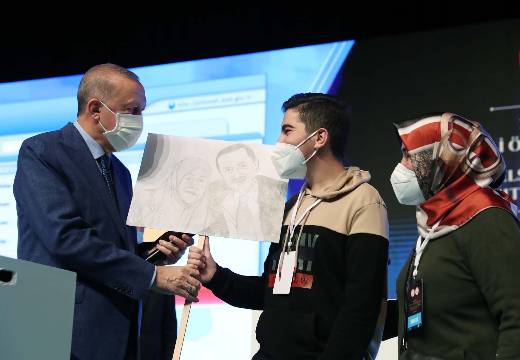 Cumhurbaşkanı Erdoğan, Engelli Öğretmen Ataması ve Engelsiz Vizyon 2030 Tanıtım Toplantısı'nda konuştu: Engellilerimizin geçmişten gelen sorunlarını çözdük