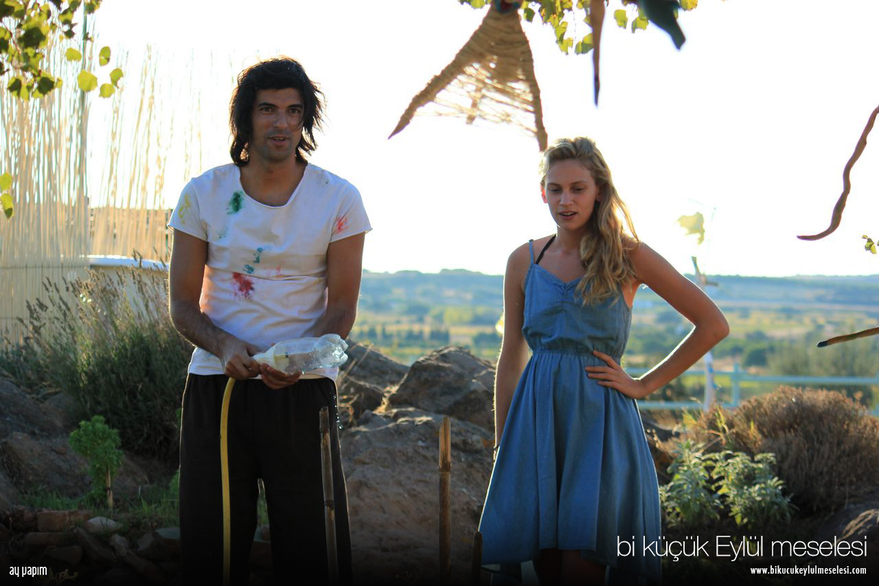 Bir Küçük Eylül Meselesi nerede çekildi? Bir Küçük Eylül Meselesi konusu ne, oyuncuları kim?