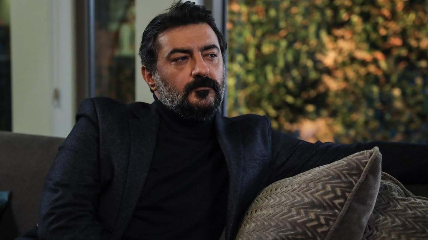 Celil Nalçakan yardımcı arıyor! Bu iş ilanı sigarayı, alkolü bıraktırır! Kriter ve maaşı duyan takipçiler heyecanlandı!