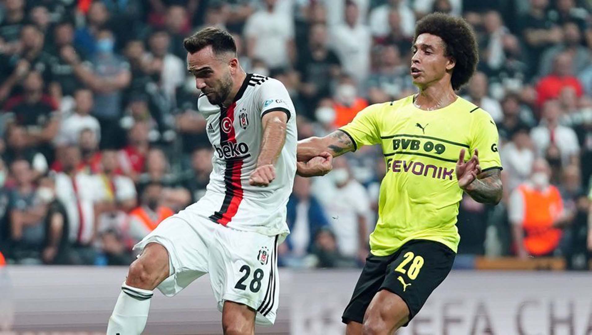 Beşiktaş'ta Kenan Karaman taraftarı çıldırttı! Sosyal medyada tepkiler çığ gibi büyüdü!