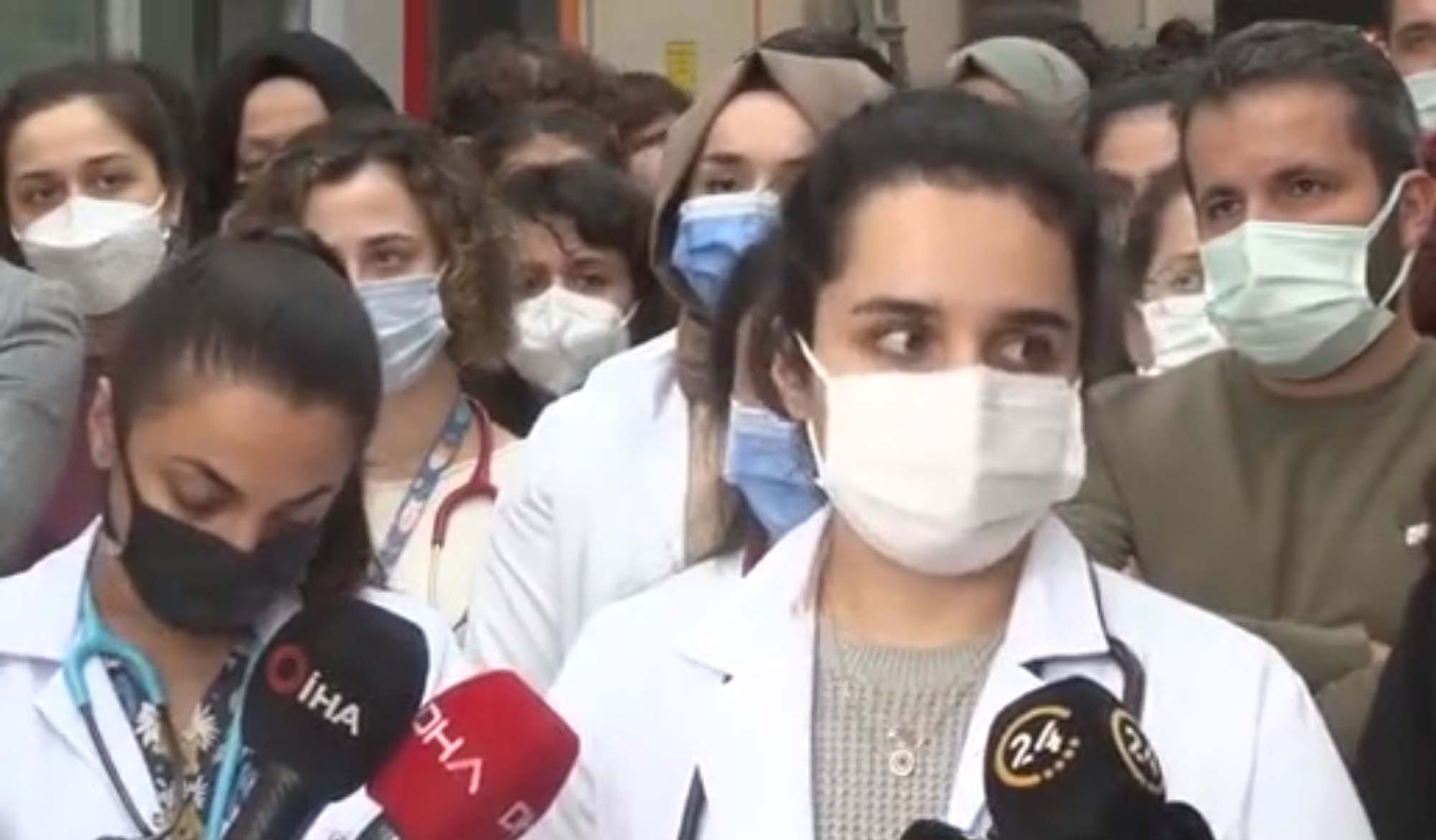 Sağlık çalışanlarına bir gecede 4 saldırı! Cerrahpaşa'dan mesaj var Korkarım bir gün hasta olduğunuzda size bakacak hekim bulamayacaksınız