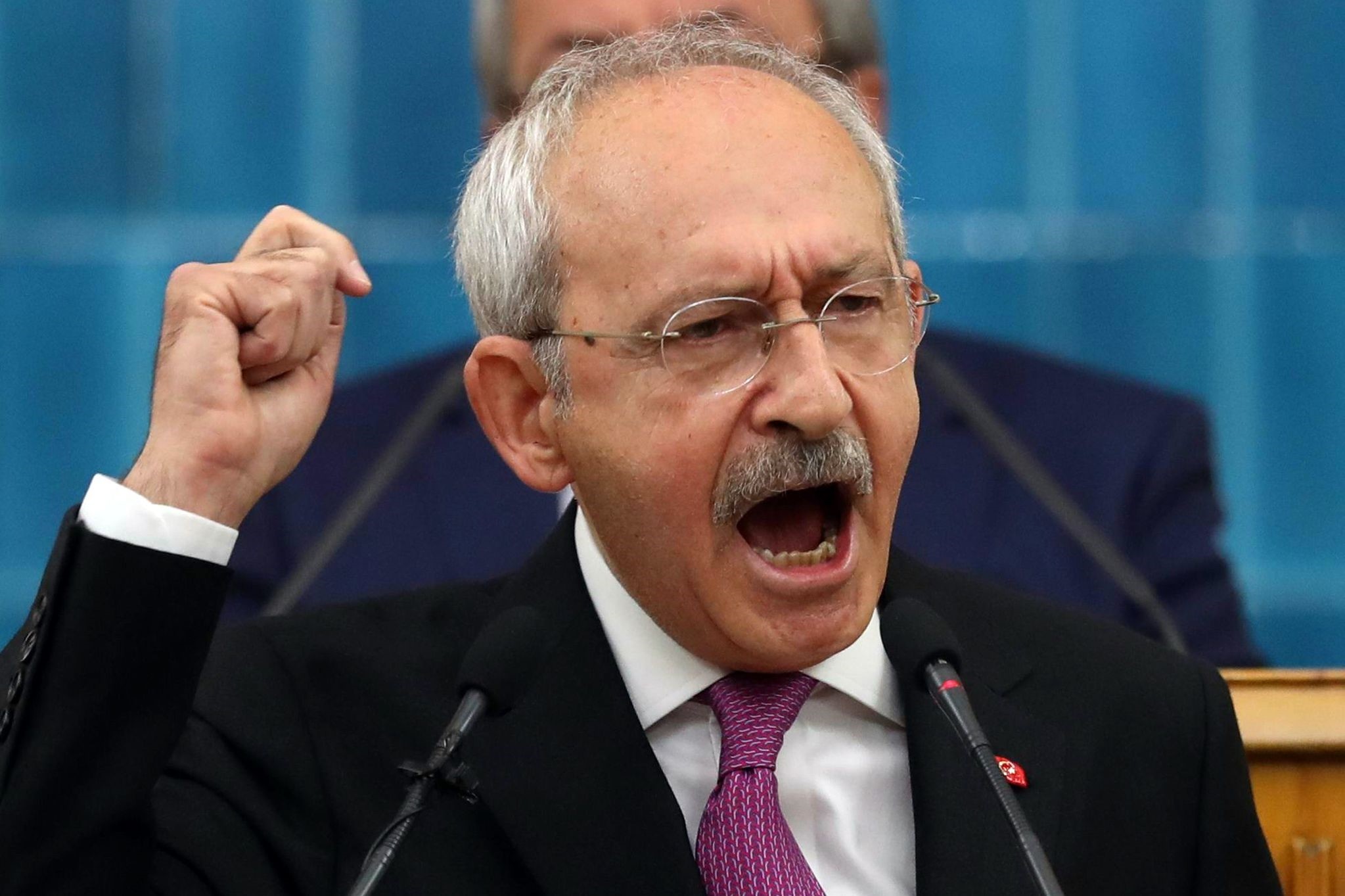 Kılıçdaroğlu'ndan el hareketine ilişkin pişkin açıklama! Özür bile dilemedi! Ellerime değil, sözlerime baksınlar