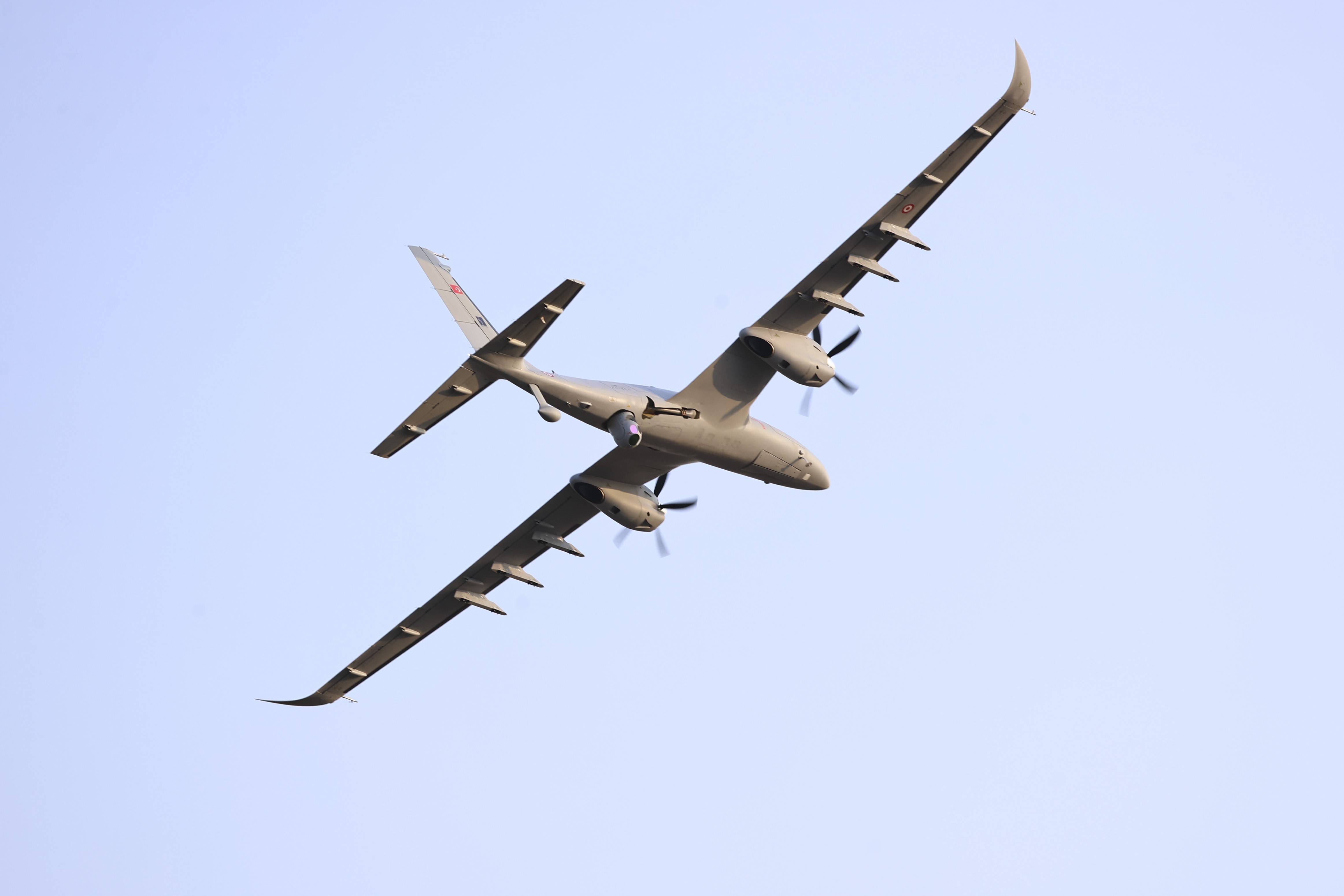 Reaktif savaş uçağı nedir? Baykar Makina'nın hayata geçireceğini duyurduğu reaktif savaş uçağı projesi nedir?