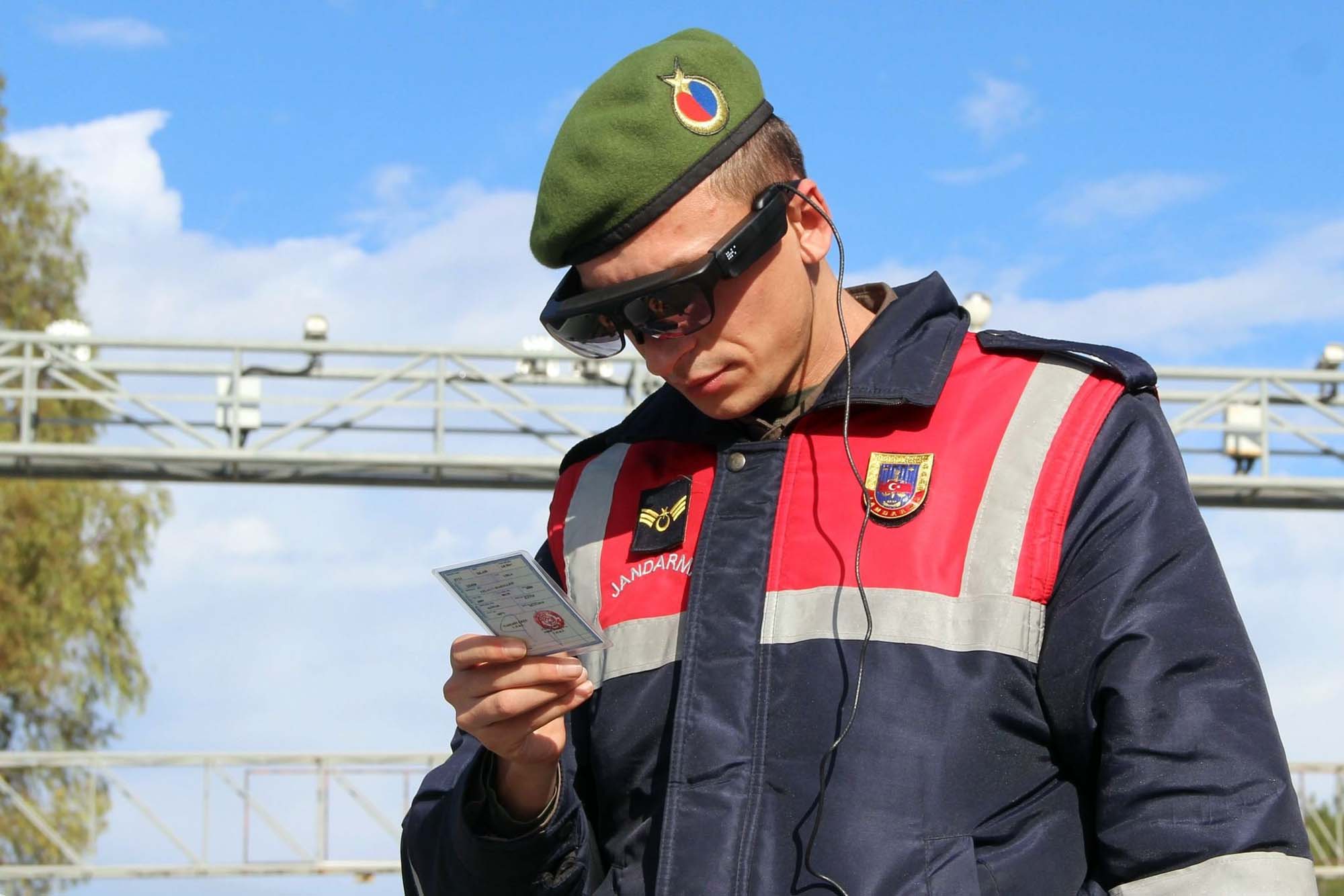 Jandarma astsubay alımı başvurusu nasıl yapılır, şartları nedir 2021? Kimler Jandarma astsubay olabilir 2021?