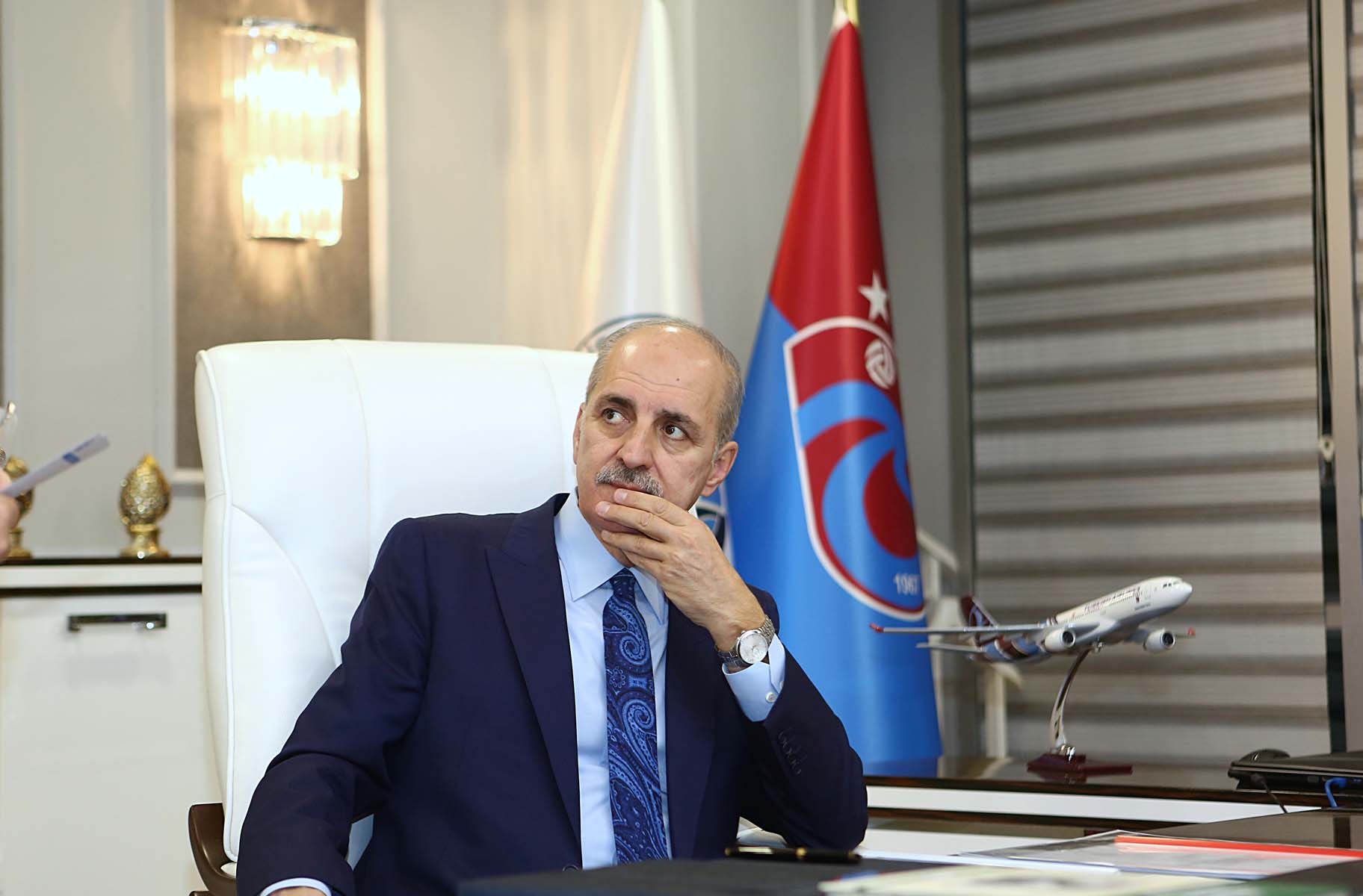 AK Partinin ağır topu Numan Kurtulmuş'tan memur maaşları ve asgari ücret için açıklama: Vatandaşlarımızın beklentileri sağlanarak yolumuza devam edeceğiz