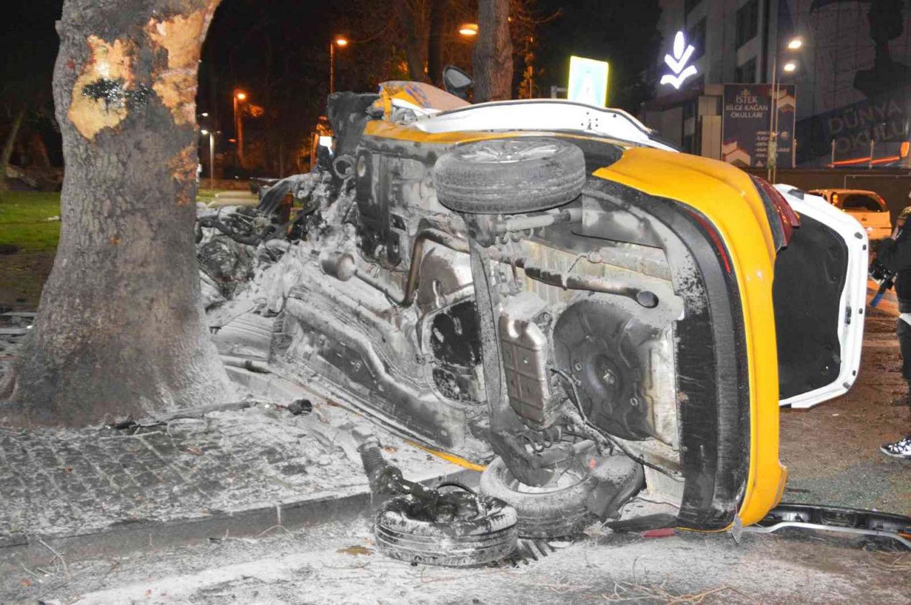 İstanbul Bakırköy'de feci kaza! Can Semiz hayatını kaybetti 