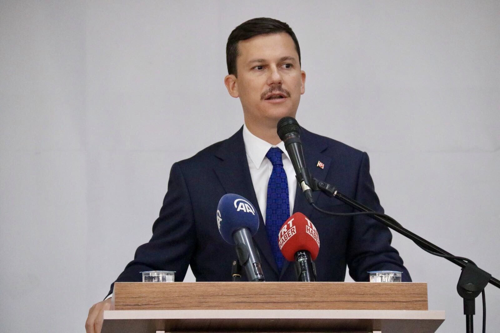 AK Partili Fatih Şahin, Mansur Yavaş'ı eleştirdi: Verdiği sözleri tutmadı, Ankara'ya tek çivi çakmadı