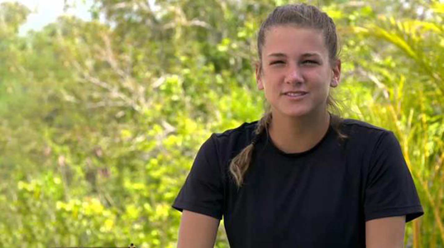 Survivor yine aşk doğurdu! Yarışmaya damga vuran eski iki yarışmacı sarmaş dolaş! İnanamayacaksınız