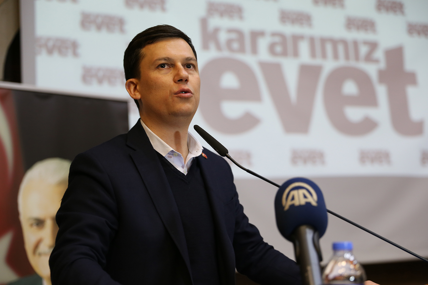 AK Partili Fatih Şahin, Mansur Yavaş'ı eleştirdi: Verdiği sözleri tutmadı, Ankara'ya tek çivi çakmadı