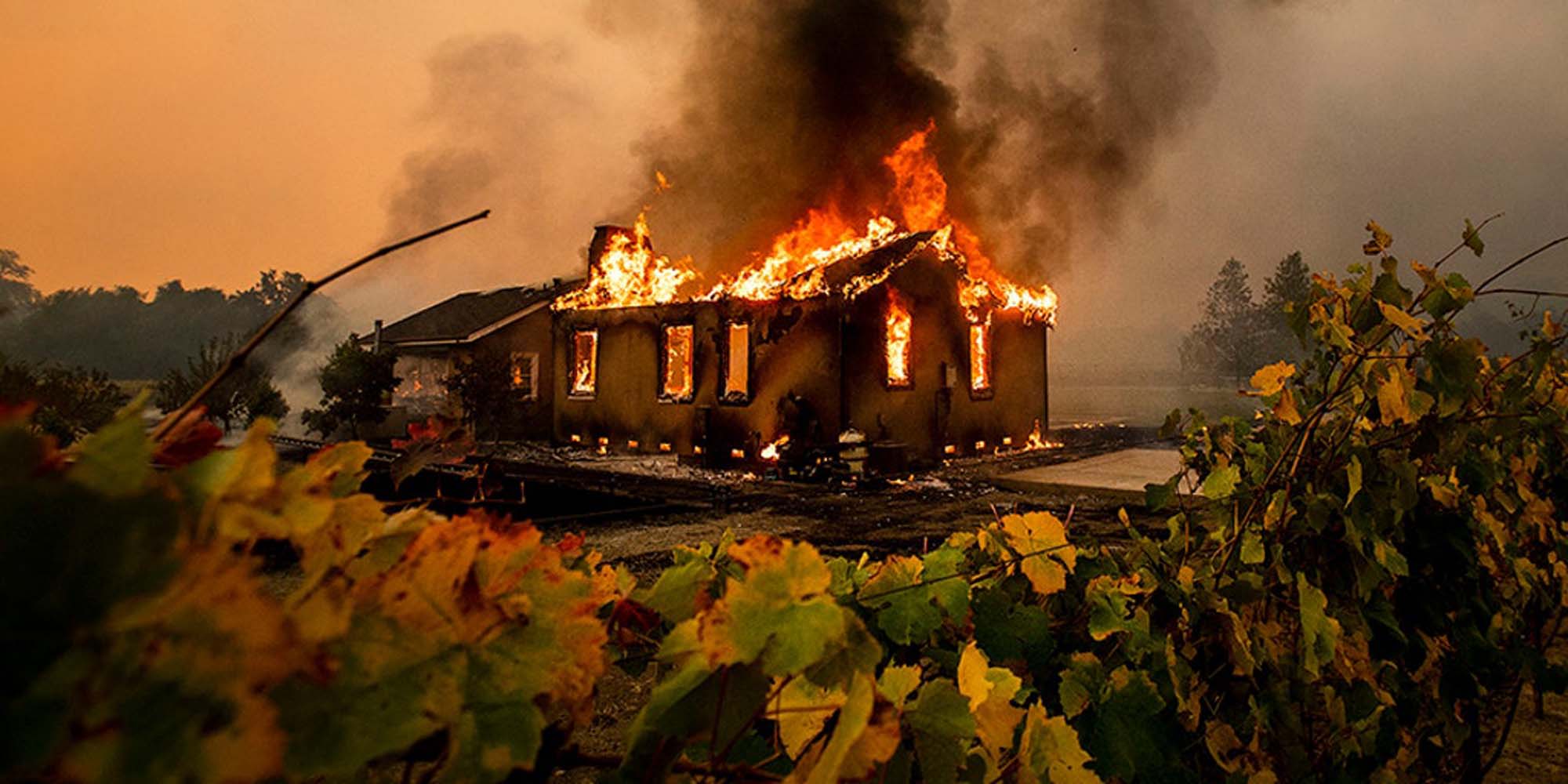 Tiktok videosu uğruna öğretmenlerinin evini ateşe verdiler! Kundakçı öğrenciler pes dedirtti!