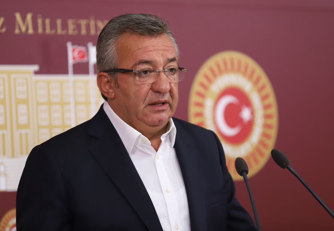 CHP'li Engin Altay'ın PKK'yı meşrulaştırma çabası Türk halkını çileden çıkaracak! Böyle savunma ne görüldü ne de duyuldu!