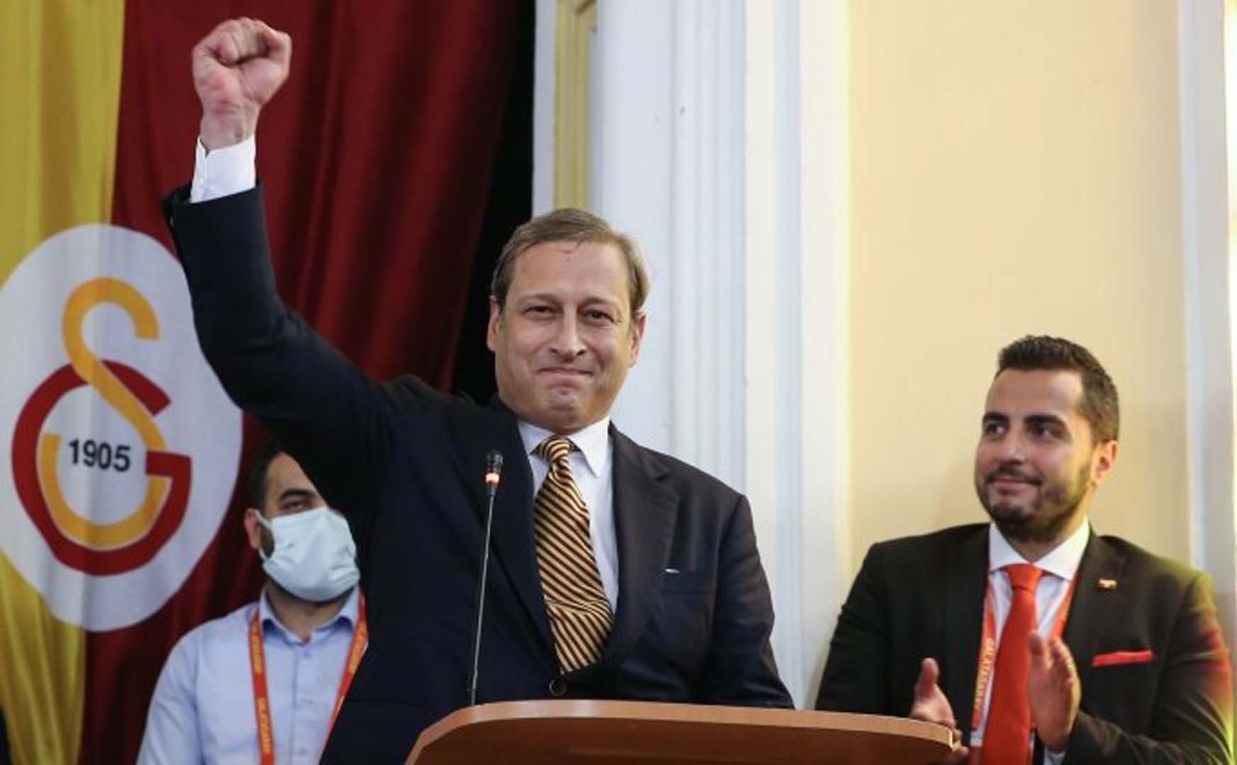 Galatasaray Başkanı Burak Elmas ateş püskürdü! Gerekirse yayın ihalesinden çıkarız!