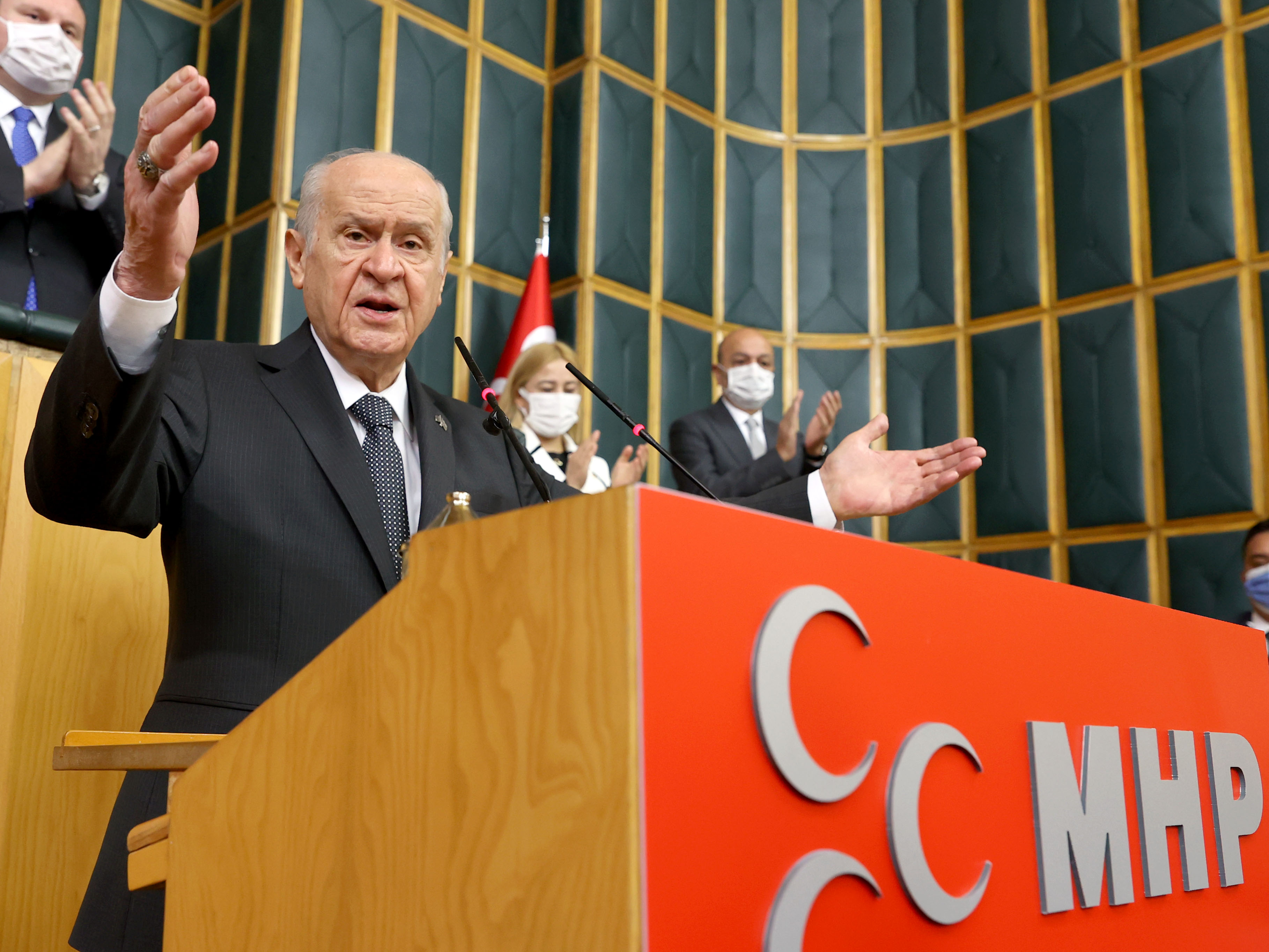 MHP lideri Devlet Bahçeli, Millet İttifakı'nı hedef aldı: Zillet ittifakının ruhu ve ruhsatı Türkiye düşmanlarının eline geçmiştir