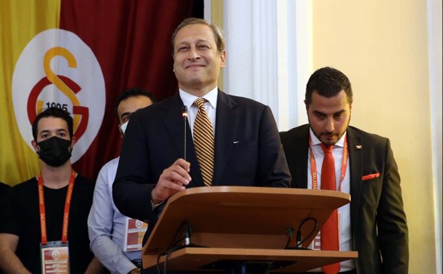 Galatasaray Başkanı Burak Elmas ateş püskürdü! Gerekirse yayın ihalesinden çıkarız!