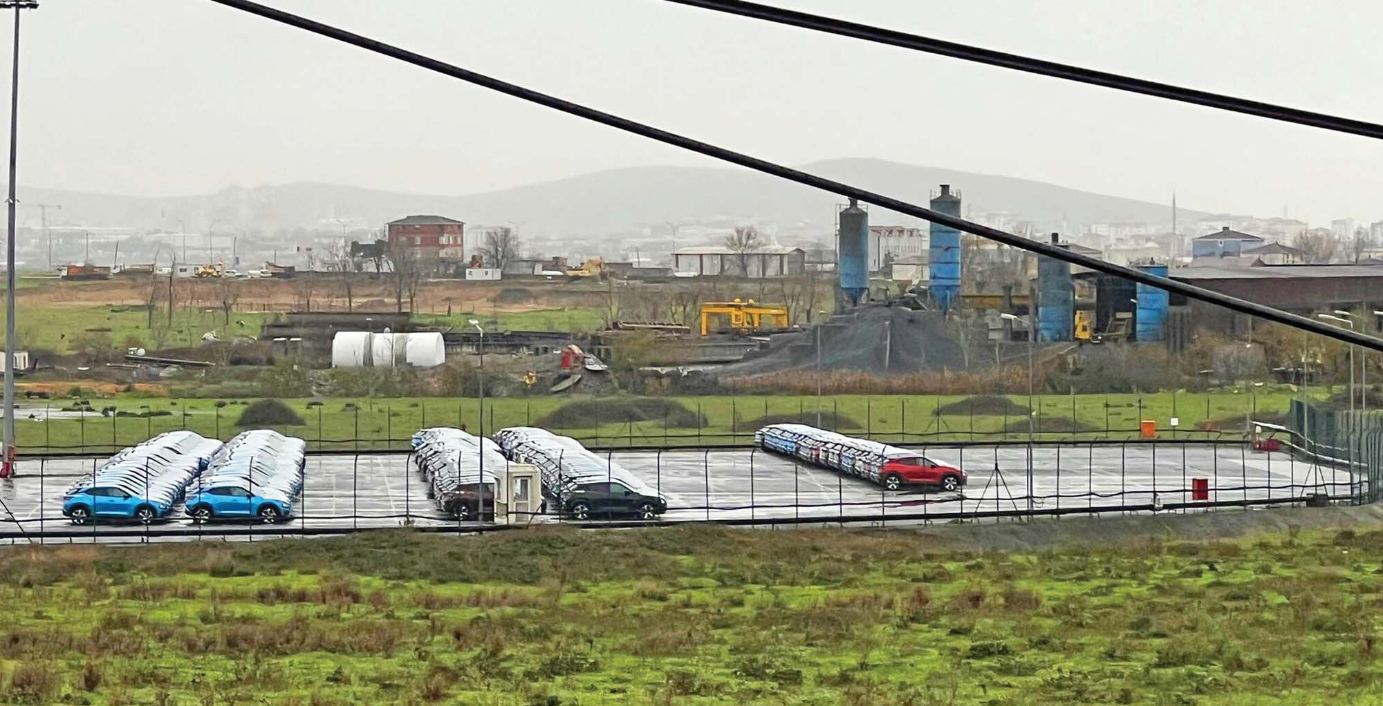 Otomobil fırsatçılarının planları tek tek ortaya çıktı! Meğer, otomotiv tarlası kurmuşlar!