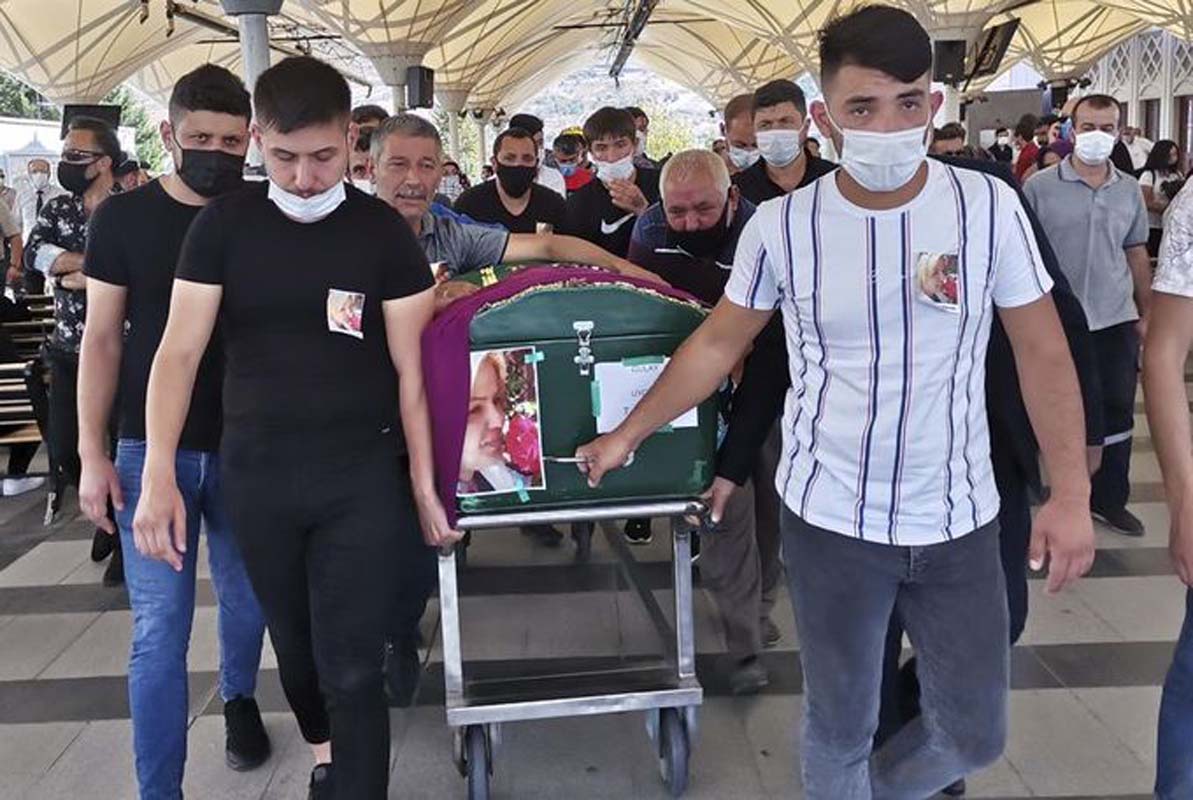 Cesedi dağlık alanda bulunmuştu! Ümitcan Uygun'un annesi Gülay Uygun'un ölüm sebebi ortaya çıktı!