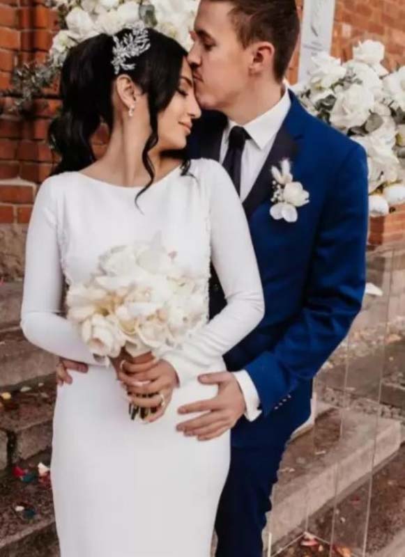 Fenerbahçeli eski futbolcu Max Kruse'dan müjde! Canlı yayında Kürtçe evlilik teklifi ettiği Dialara Mardine ile evlendi!