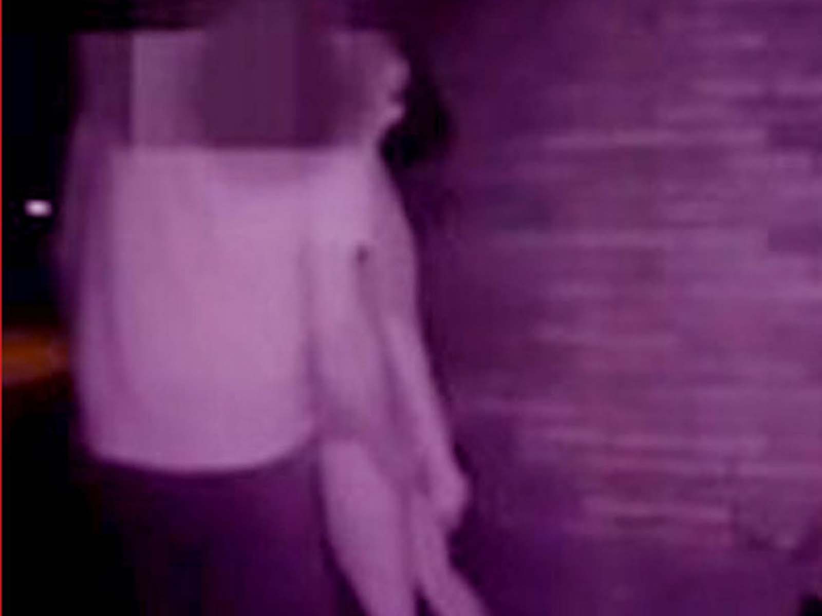 TikTok'ta milyonlarca izlenme aldı! Eşinin kendisinin aldattığı görüntüleri sosyal medyada yayımladı! Öpüştü, poposunu sıktı