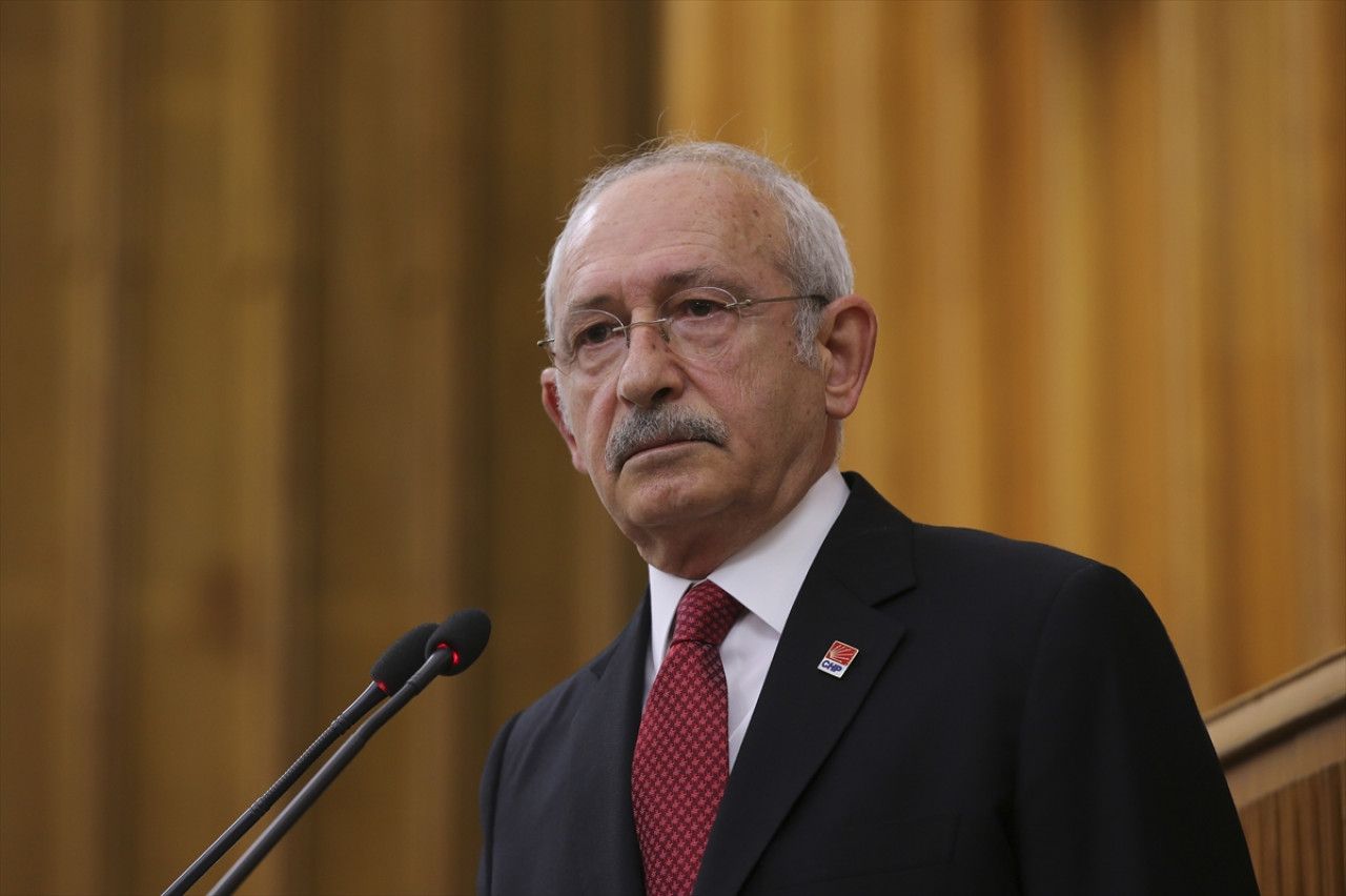 Helallik isteyen Kılıçdaroğlu, bakın başörtüsü hakkında neler demiş! Bir metrekarelik bez parçası