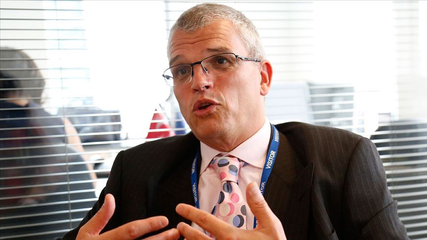 Dünyaca ünlü İngiliz Ekonomist Timothy Ash, doların düşüşüne şaştı kaldı! 30 yıldır ekonomistim, böyle bir şey görmedim!