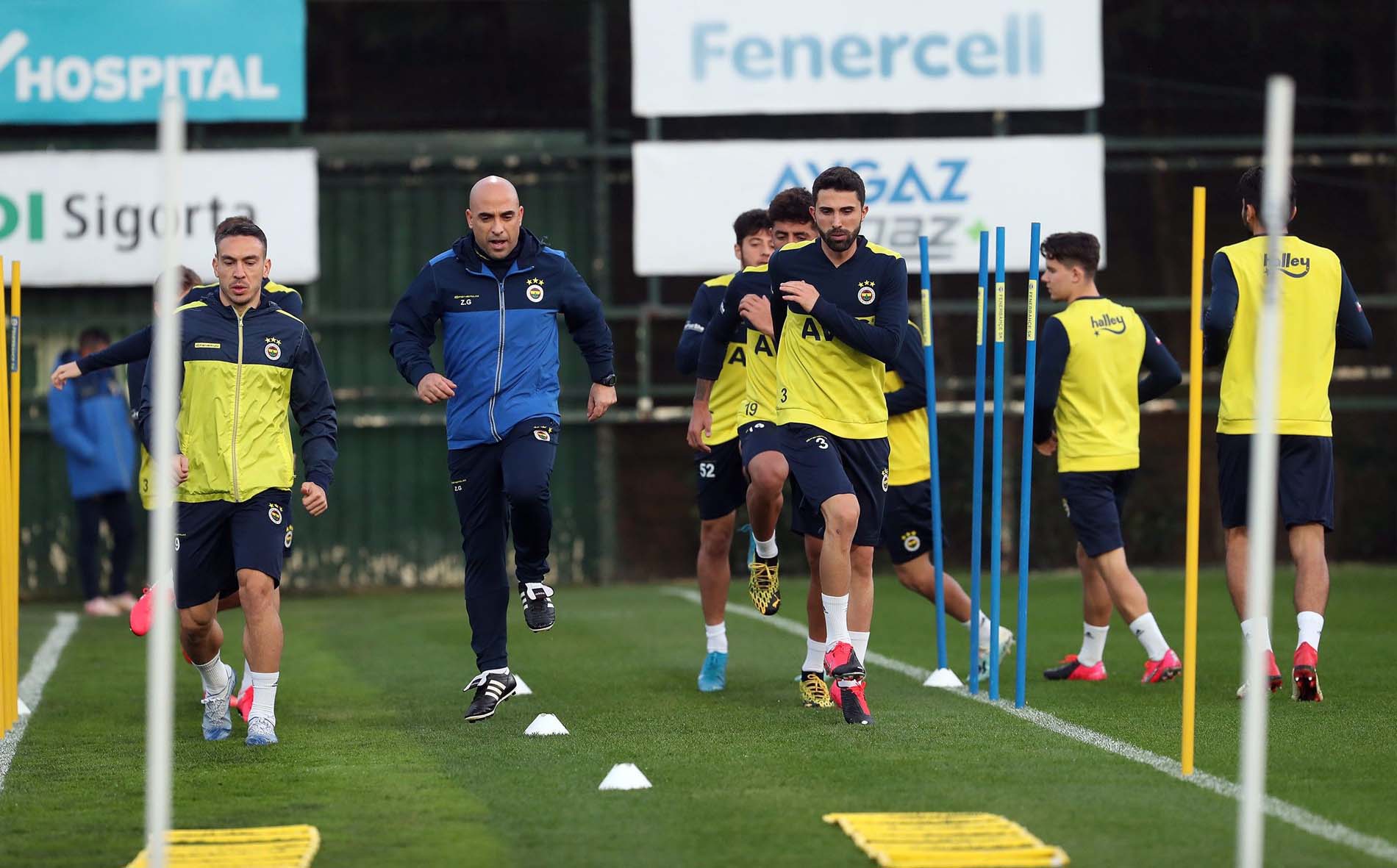 Fenerbahçe Yardımcı Antrenörü Zeki Murat Göle kimdir? Zeki Murat Göle nereli, kaç yaşında?