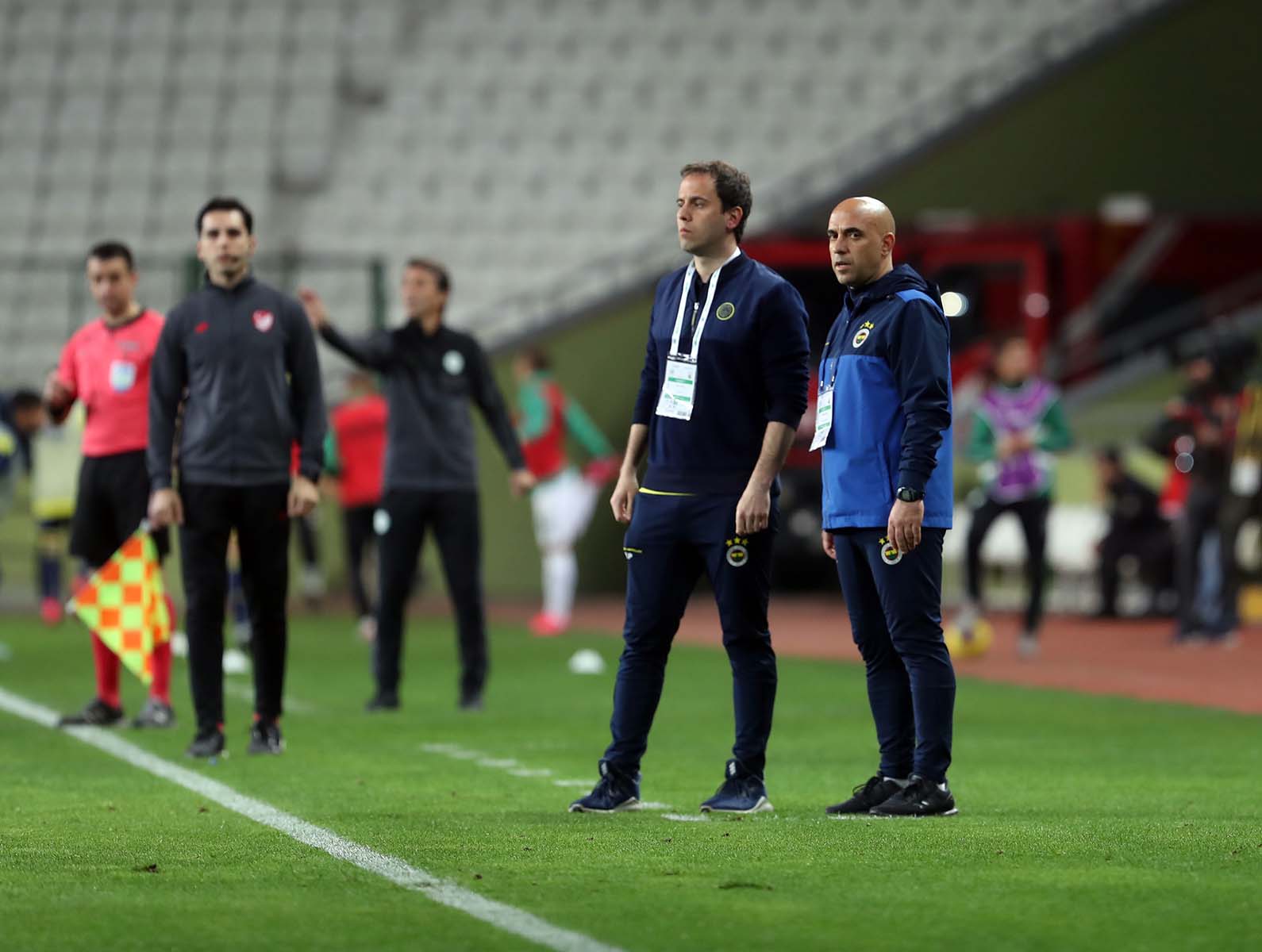 Fenerbahçe Yardımcı Antrenörü Zeki Murat Göle kimdir? Zeki Murat Göle nereli, kaç yaşında?