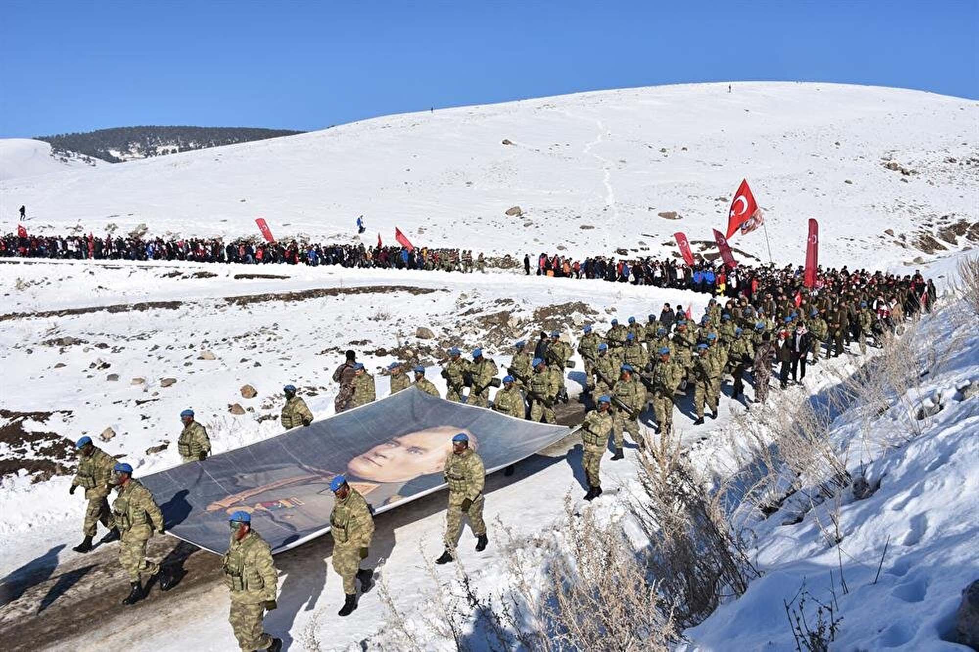 22 Aralık Sarıkamış şehitleri resmi | Sarıkamış şehitleri şiirleri, anma mesajları, görselleri