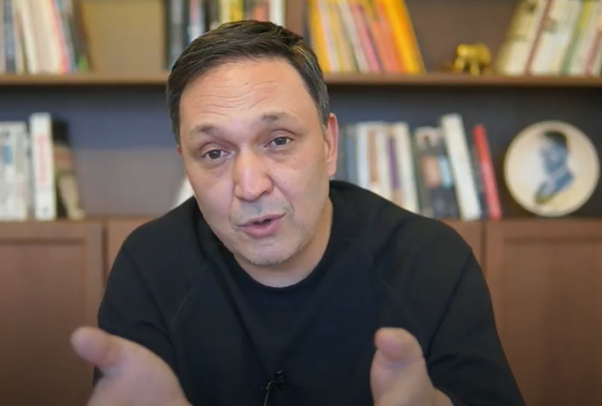 'Ekonomist' Selçuk Geçer, doların düşmesiyle karalar bağladı! Sosyal medya hesabında akıllara durgunluk veren paylaşımlar yaptı!