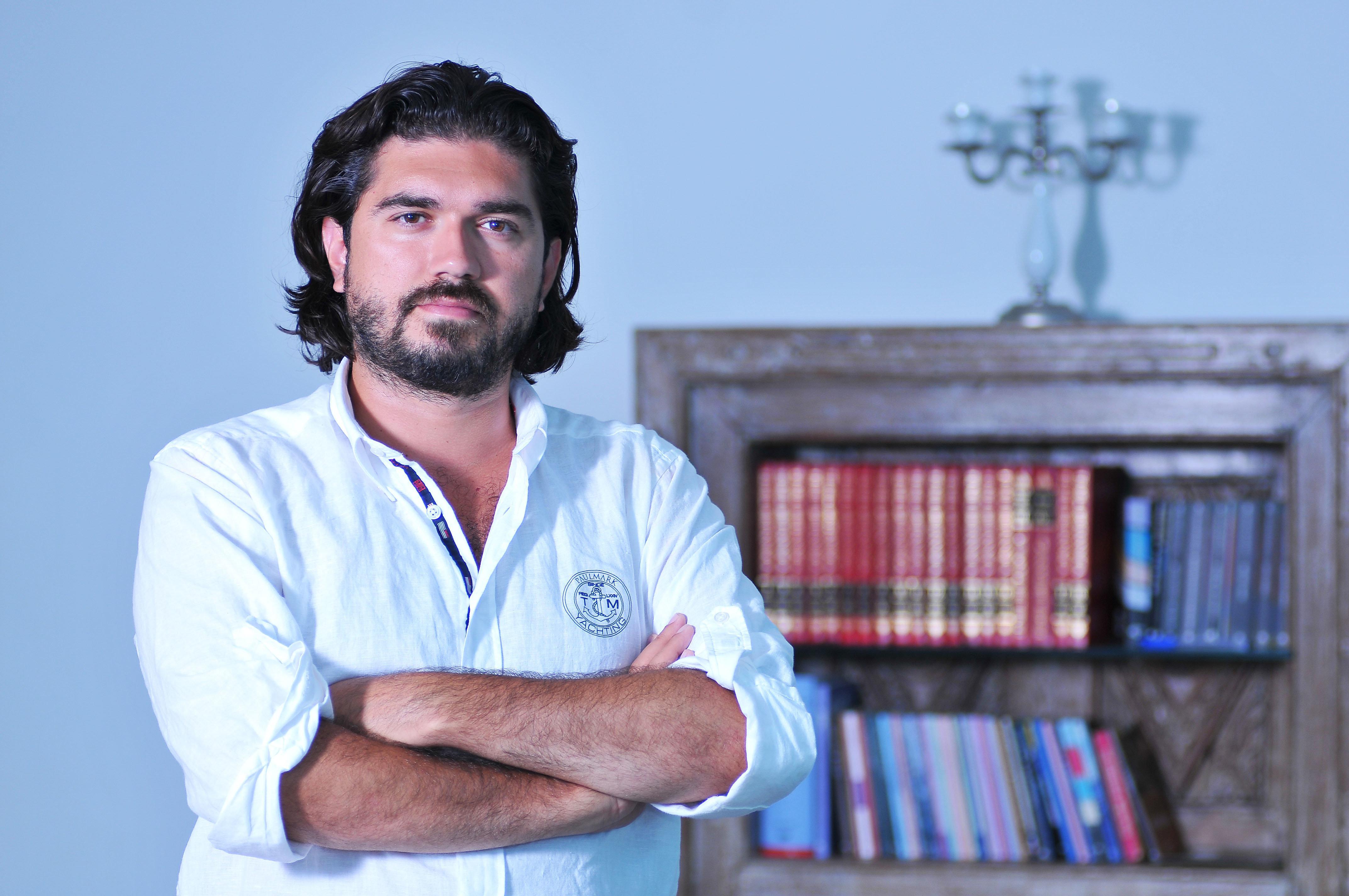 Rasim Ozan Kütahyalı, Ali Koç'un Cumhurbaşkanı Erdoğan'ı ziyaretini ile dalga geçti: Puan farkının kapatılmasını rica etmiş 