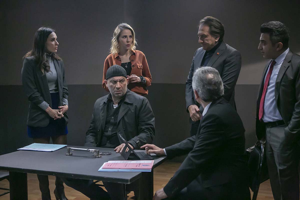 Arka Sokaklar bu hafta var mı, yok mu? Arka Sokaklar bugün neden yok 7 Ocak 2022 Cuma? Yeni bölüm ne zaman yayınlanacak?