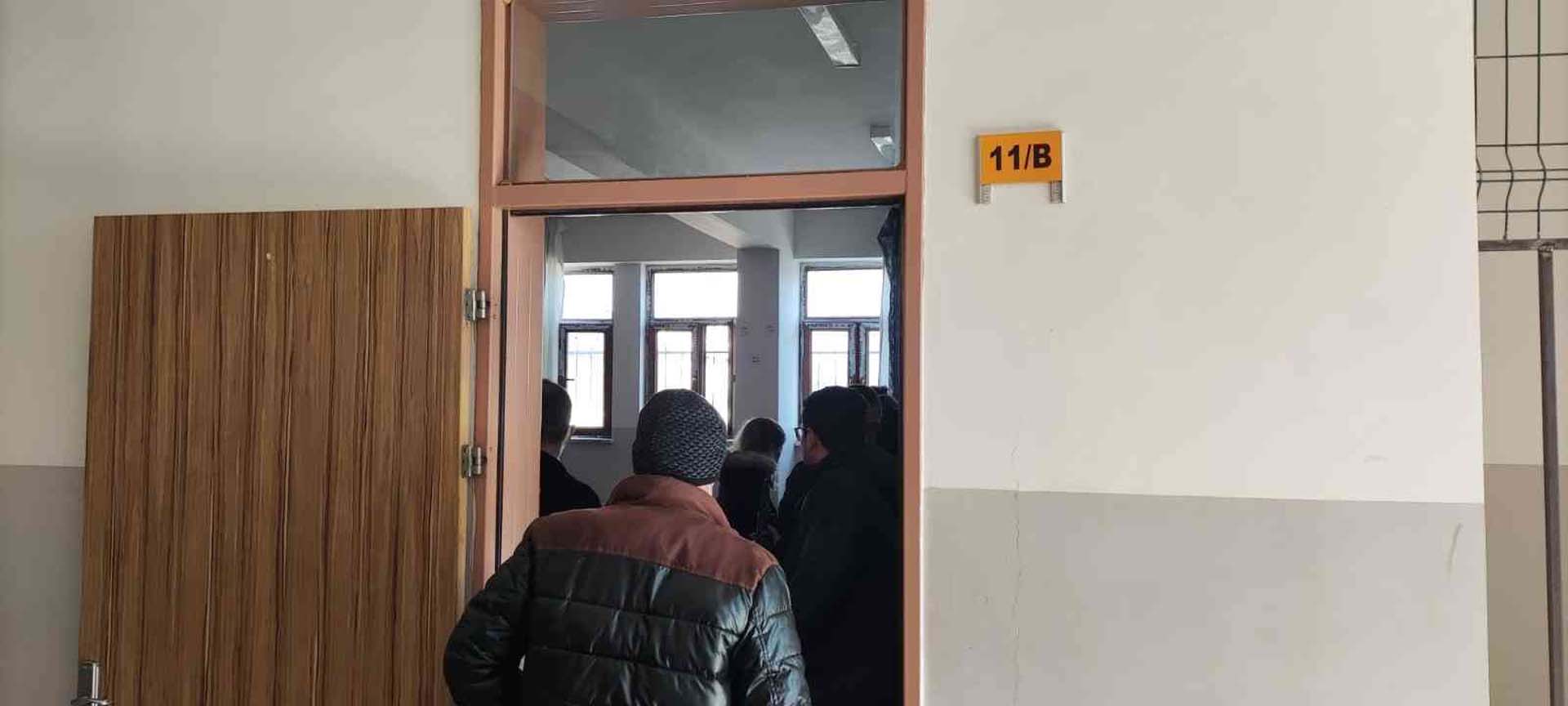 Diyarbakır Bismil'de korkunç olay! Arkadaşlarının ciddiye almadığı lise öğrencisi Reyhan D. okula getirdiği silahla intihar etti 