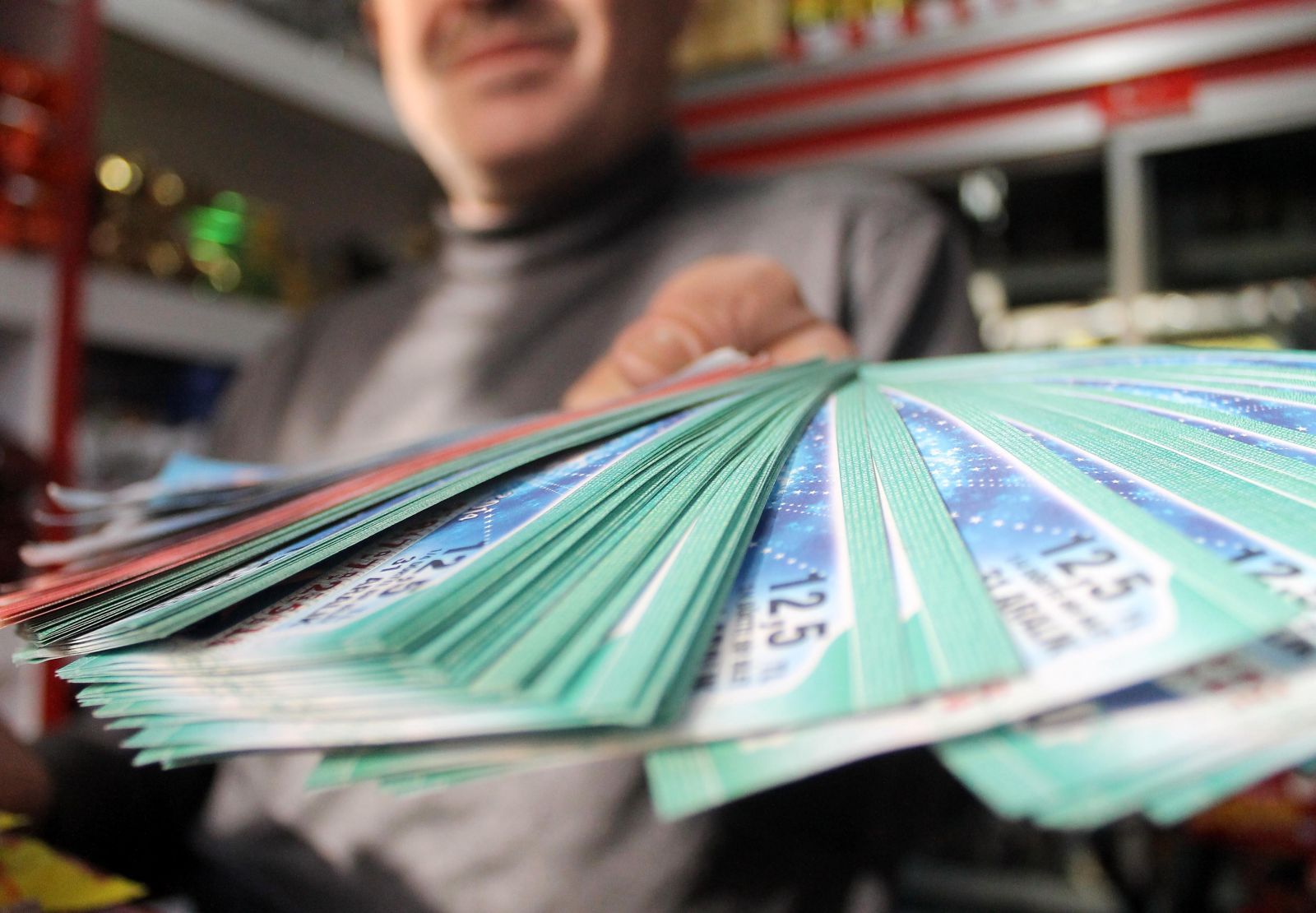 Milli Piyango yılbaşı tam liste 2022 | Milli piyango kazanan numaralar, sayılar neler?