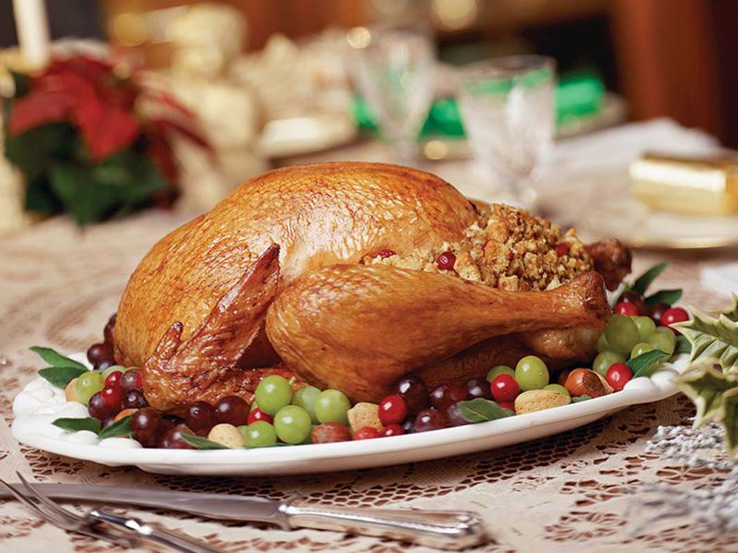 Bu tarifle hindi sevmeyen bile hindi yiyecek! Kocanıza parmak yedirtecek süper hindi tarifi