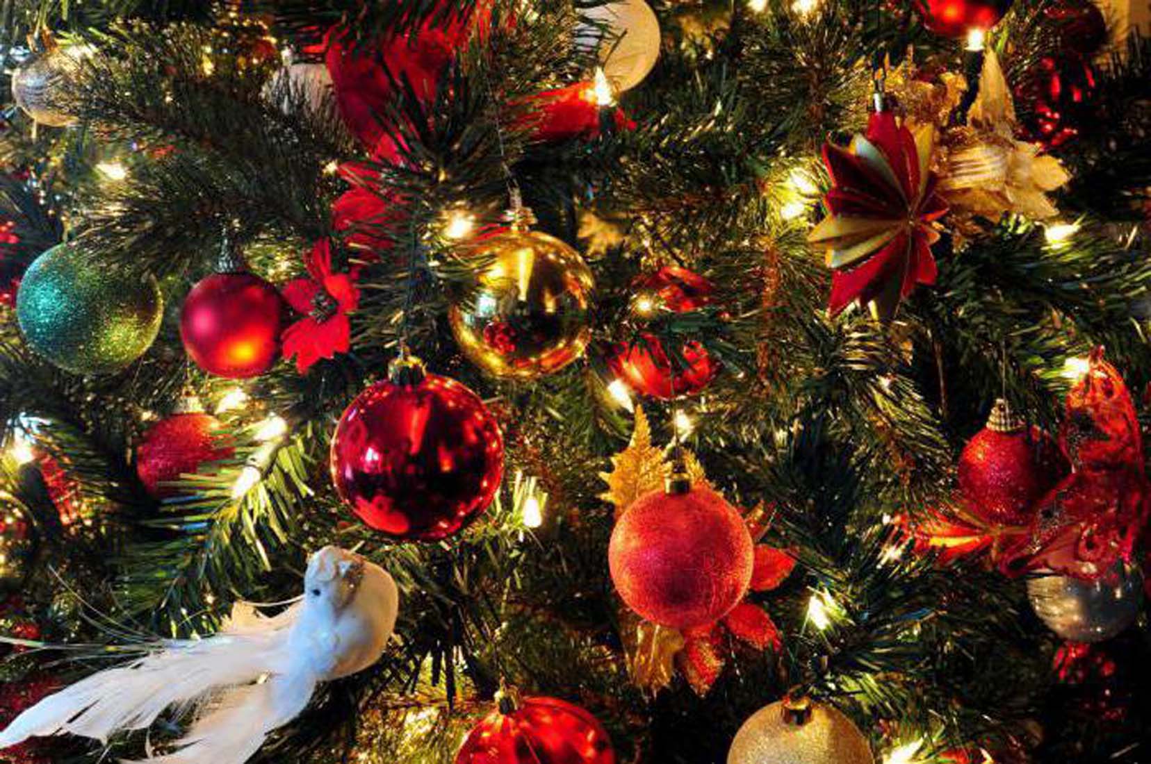 Anne babaya yılbaşı, yeni yıl mesajları 2023 | En güzel, kısa, uzun yılbaşı mesajları