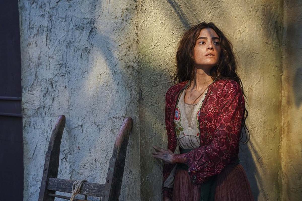 Aziz bugün neden yok 31 Aralık 2021 Cuma ? Aziz dizi bu hafta yok mu? Yeni bölüm ne zaman oynuyor?